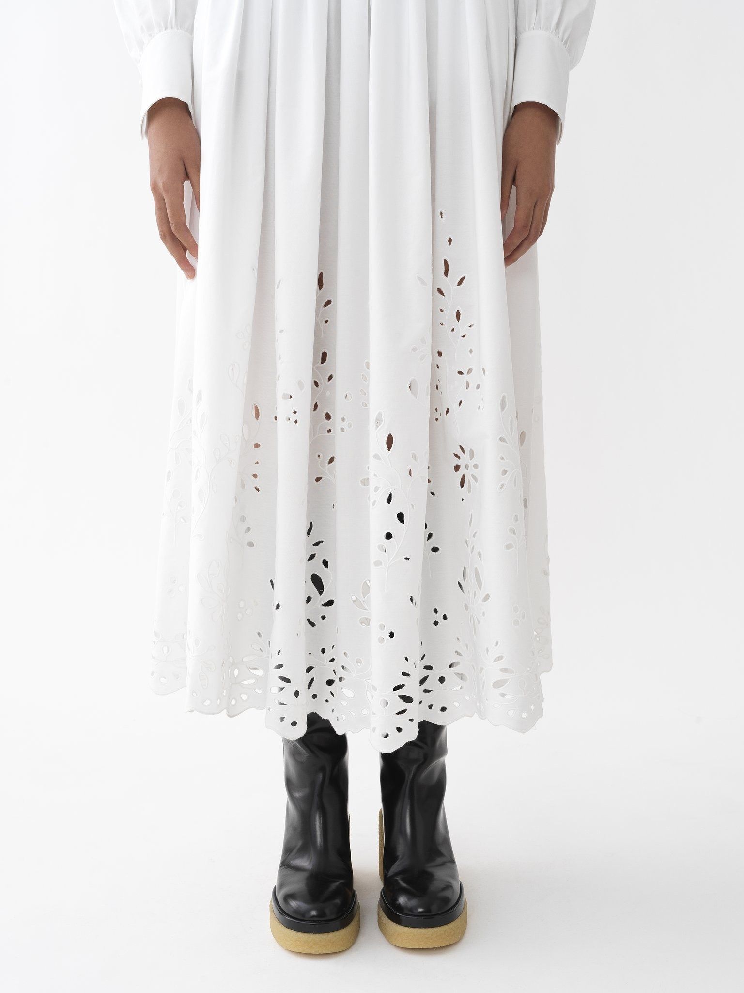 Chloe o1y0825 Maxi Skirt in White Size 30" / US 8 / IT 44 - 2 Thumbnail