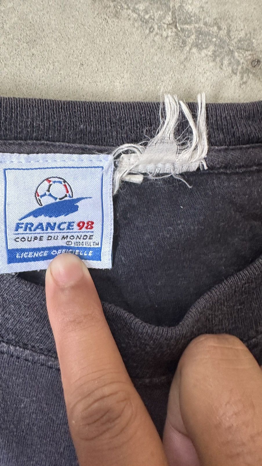 Vintage VINTAGS FRANCE 98 PROMO TEE Size US L / EU 52-54 / 3 - 6 Thumbnail