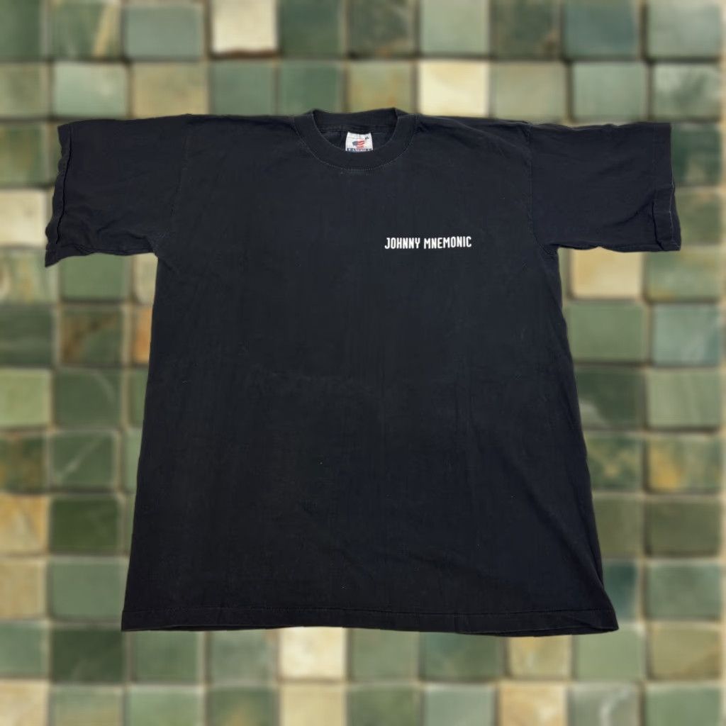 Vintage VINTAGE Johnny Mnemonic T-Shirt “The Ultimate Hard Drive” Black XL Mens T-Shirt Size US XL / EU 56 / 4 - 1 Thumbnail