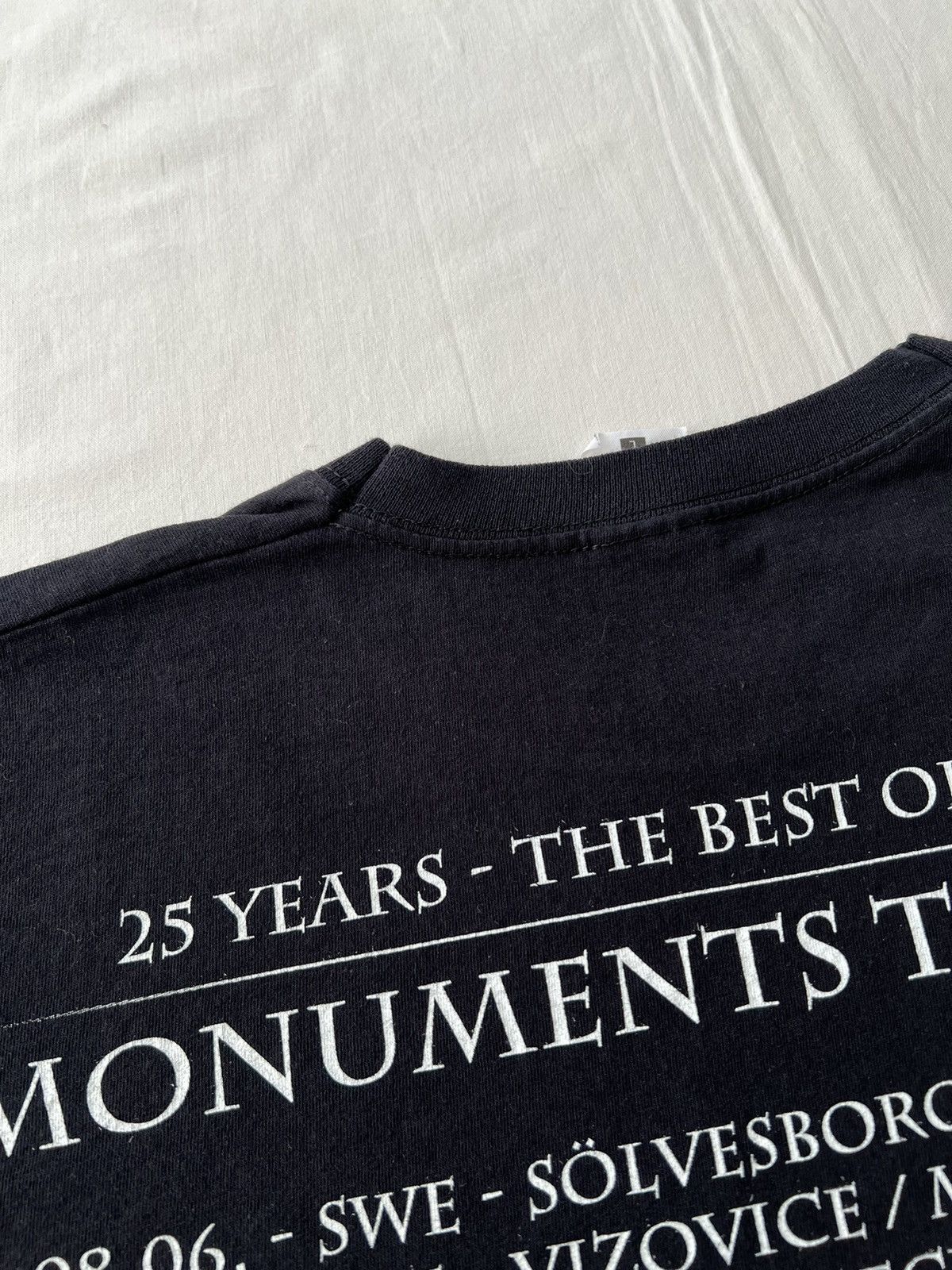 Band Tees Vintage 2017 Edguy Monuments Tour Black T-shirt Size US L / EU 52-54 / 3 - 13 Thumbnail