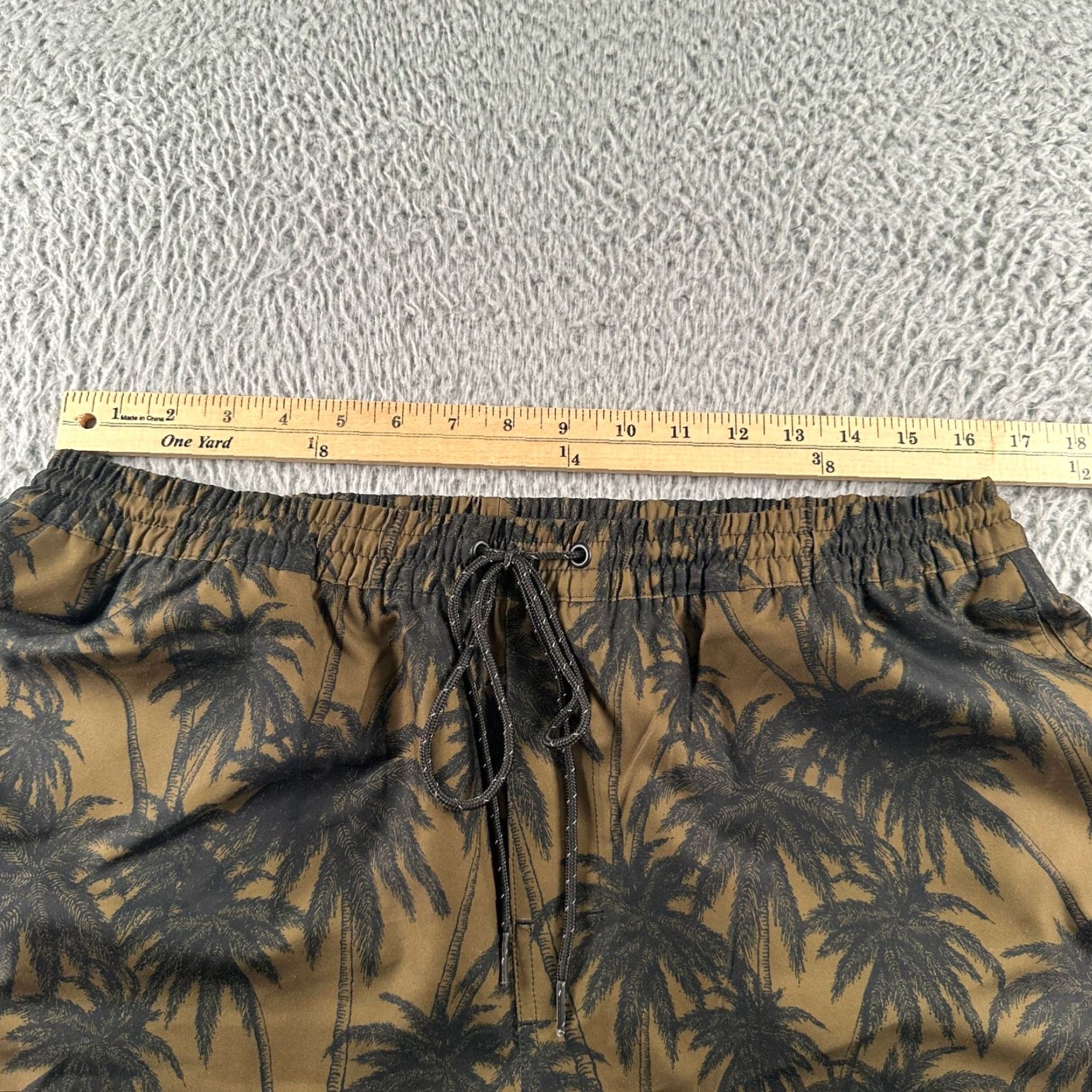 Outerknown Outerknown Swim Trunks Mens 33 Olive Palm Print Drawstring Quick Dry Board Shorts Beach Tropical Mens Size ONE SIZE - 3 Thumbnail
