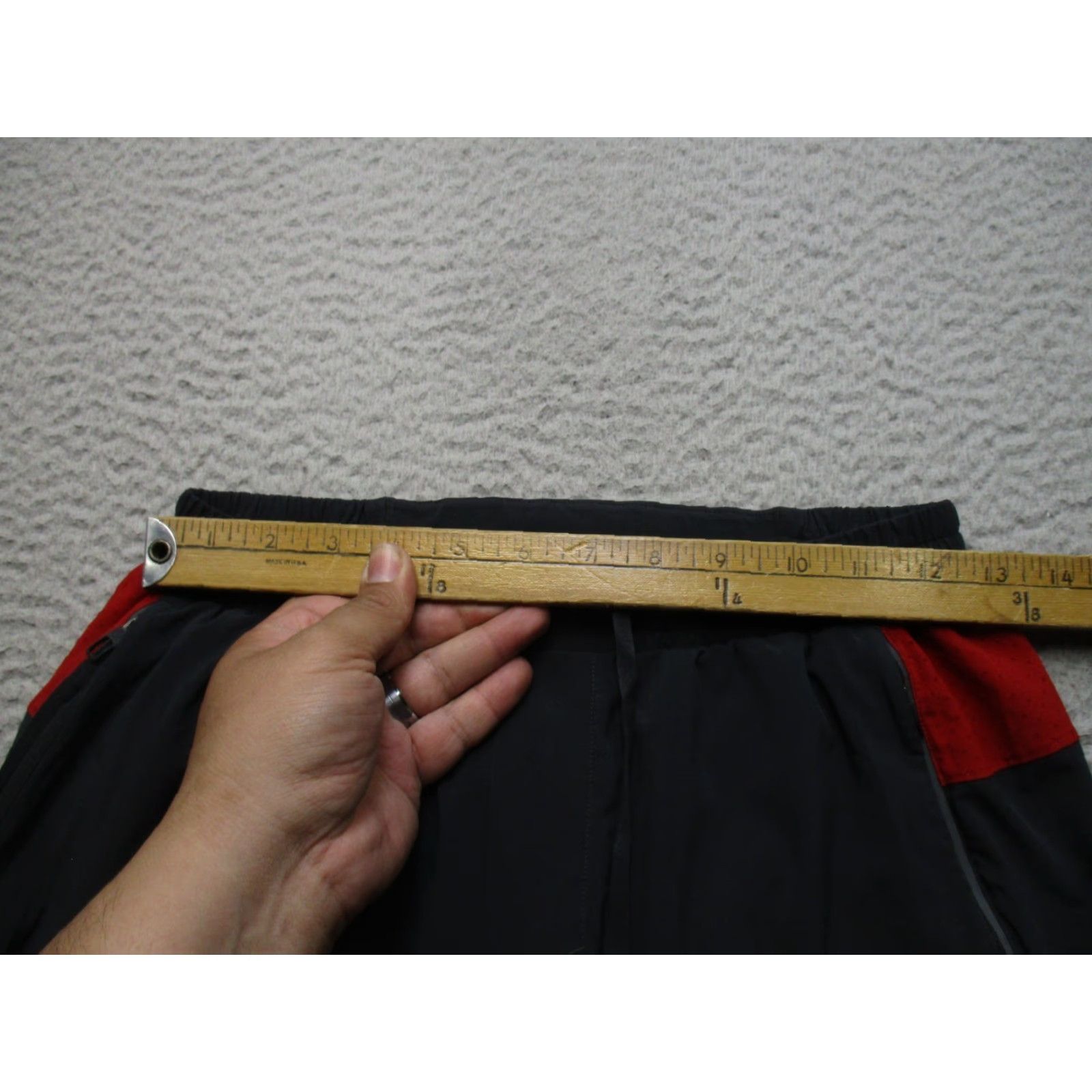 Lululemon VINTAGE? No. Size US 29 - 2 Thumbnail