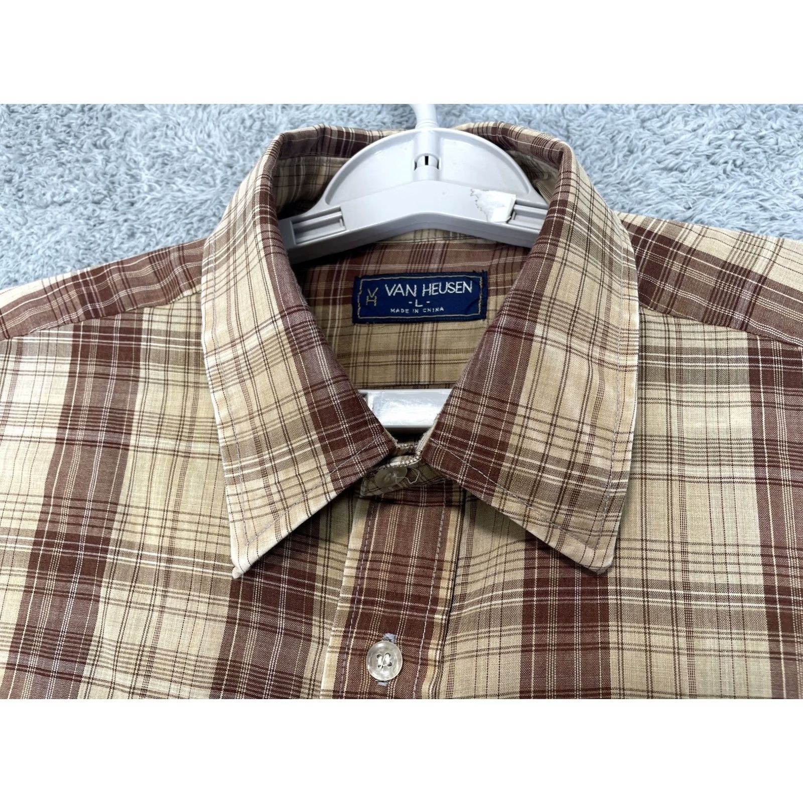 Van Heusen Van Heusen Shirt Mens Large Brown Beige Plaid Button-Down Long Sleeve Casual Size US L / EU 52-54 / 3 - 5 Thumbnail