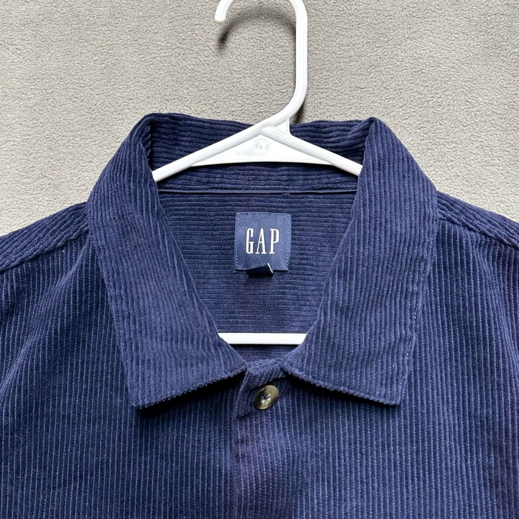 Gap NWT GAP Shirt Mens Medium Navy Blue Button Up Corduroy Long Sleeve MSRP 0 Size US M / EU 48-50 / 2 - 3 Thumbnail