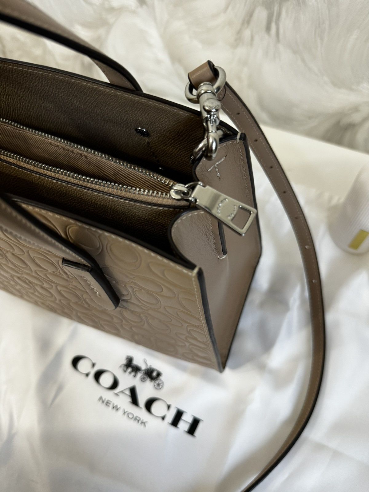 Coach Coach Charlie Leather Bag 28 Khaki Brown Size ONE SIZE - 5 Thumbnail