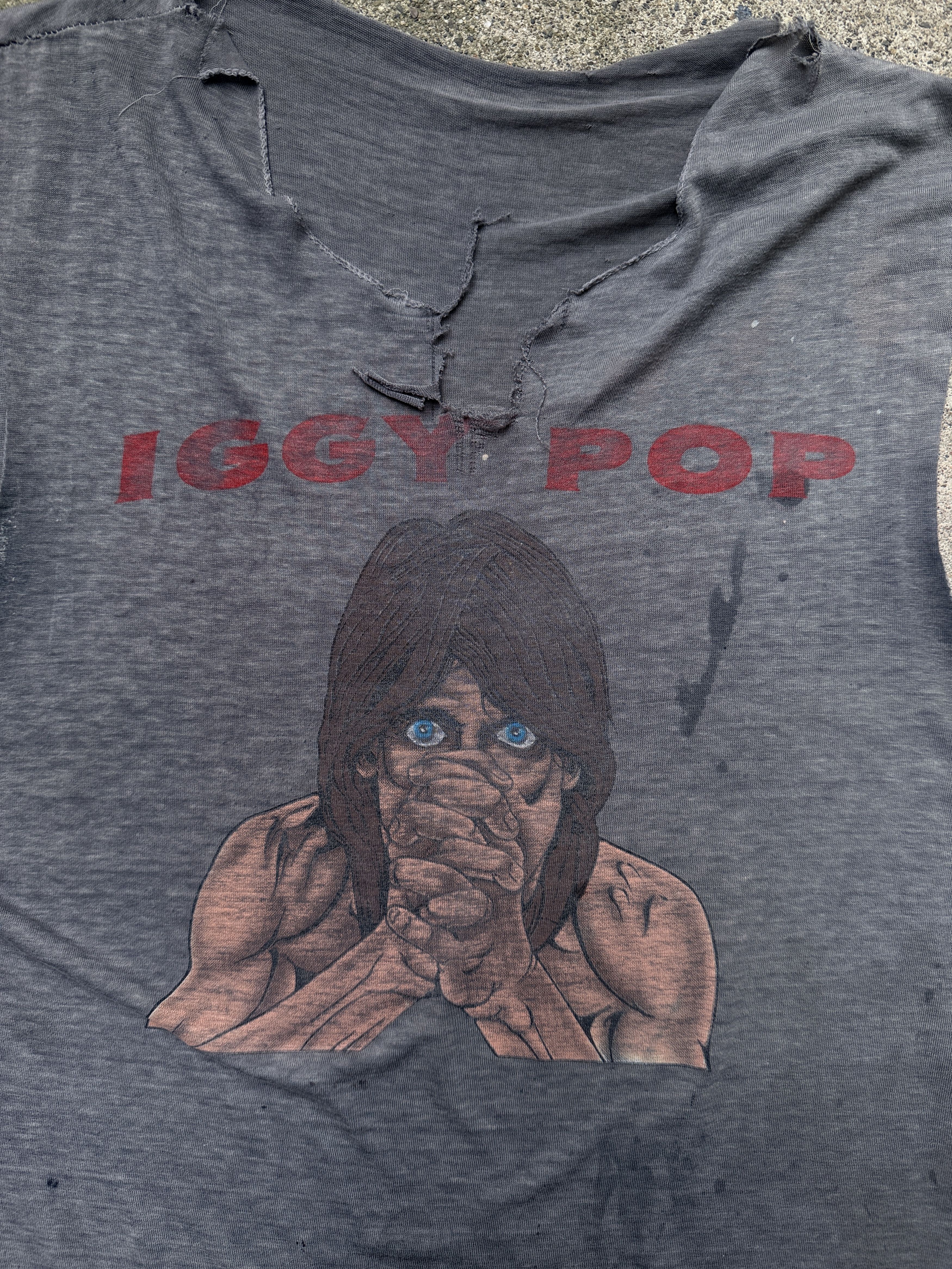 Vintage vintage iggy pop thrashed punk rock t-shirt tee Size US M / EU 48-50 / 2 - 2 Thumbnail