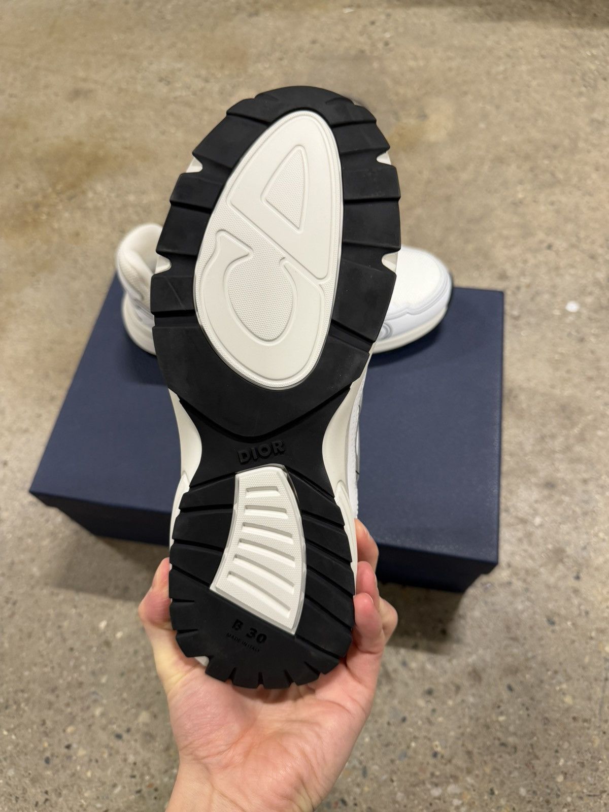 Dior Dior B30 Low Top Sneaker NEW 1300$ Size US 7 / EU 40 - 6 Thumbnail