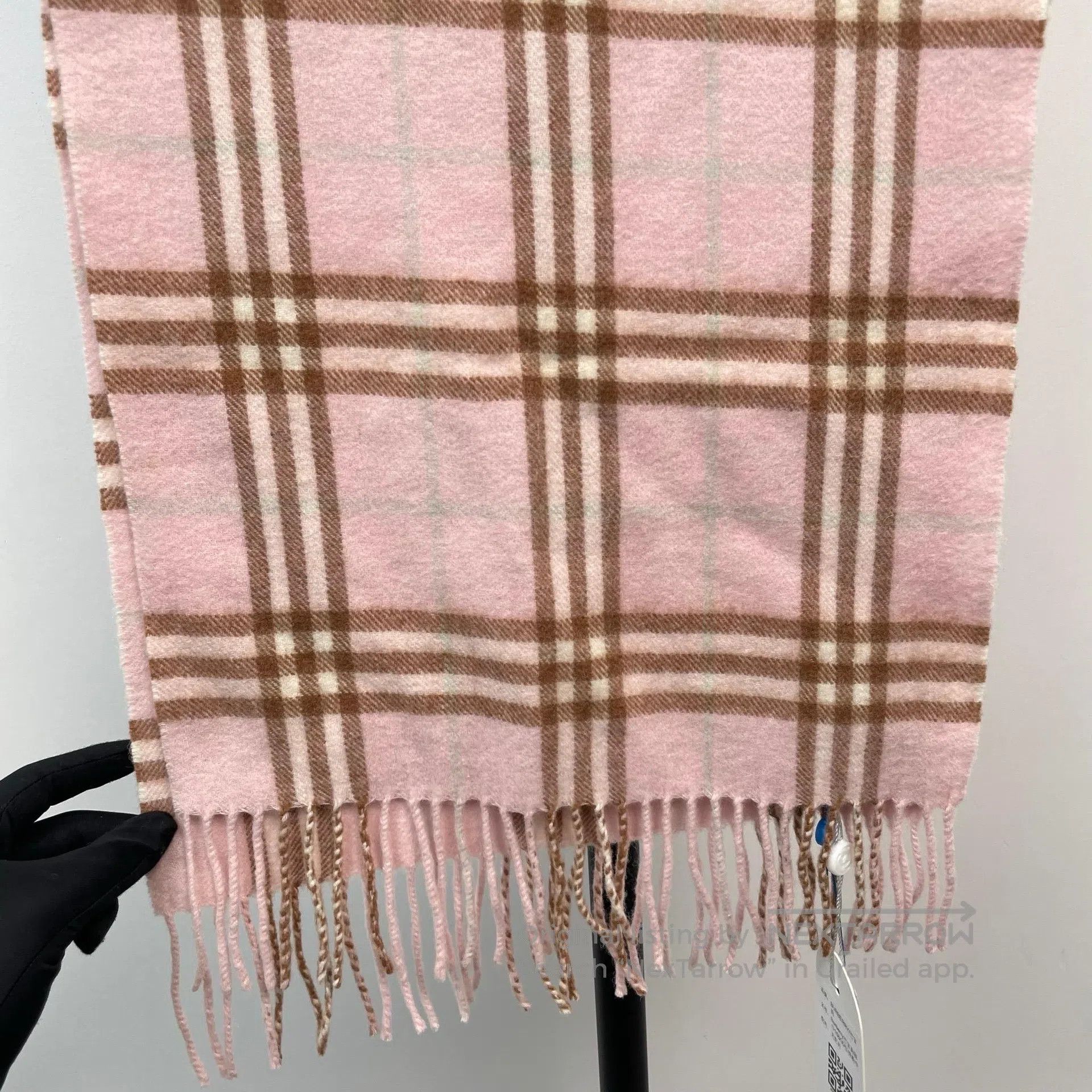 Burberry Burberry Scarf Soft Cherry Blossom Pink| Size ONE SIZE - 4 Thumbnail