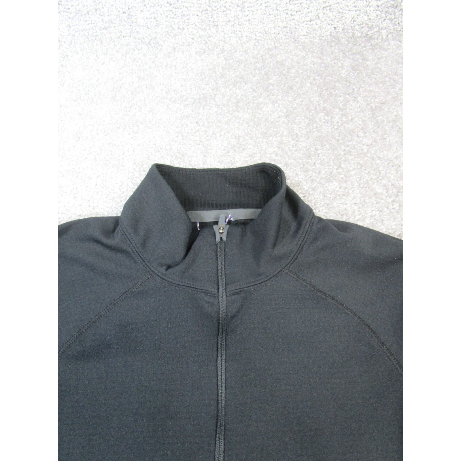Patagonia Patagonia Womens XS Black Midweight Capilene Baselayer Capilene Sweater Mock Neck Zip Pullover Activewear Hiking Running Walking Mens?? Wait Size XS / US 0-2 / IT 36-38 - 2 Thumbnail