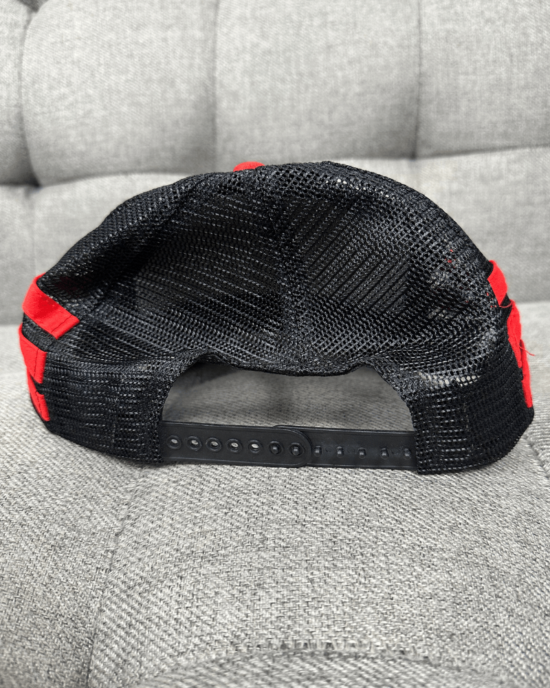 Vintage Vintage Titan Steel Patch Striped Black/Red Trucker Hat Size ONE SIZE - 5 Thumbnail