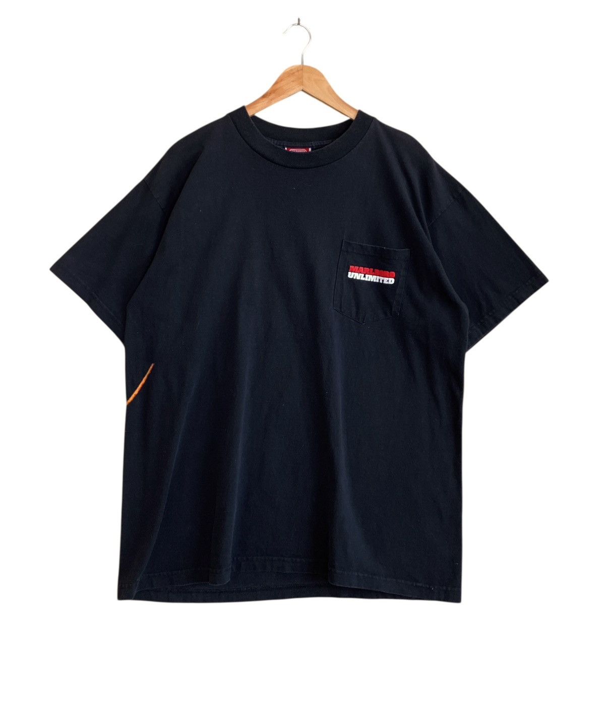 Marlboro Vintage Brand Marlboro Made In Usa T-shirt 1990s Size US XL / EU 56 / 4 - 2 Thumbnail