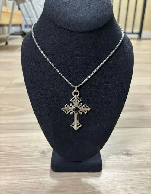 Japanese Brand Black Ore Cross Necklace Size ONE SIZE - 3 Thumbnail