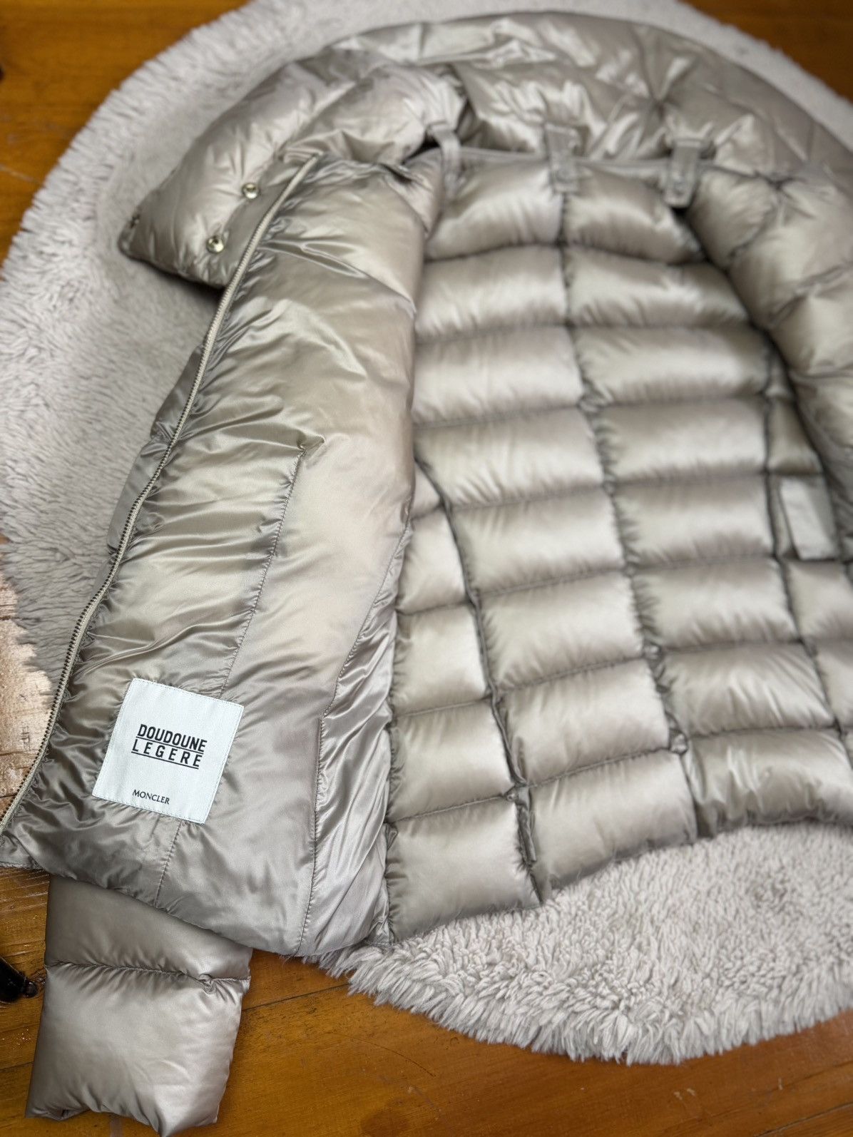 Moncler Moncler Doudoune legere S Size US S / EU 44-46 / 1 - 10 Thumbnail