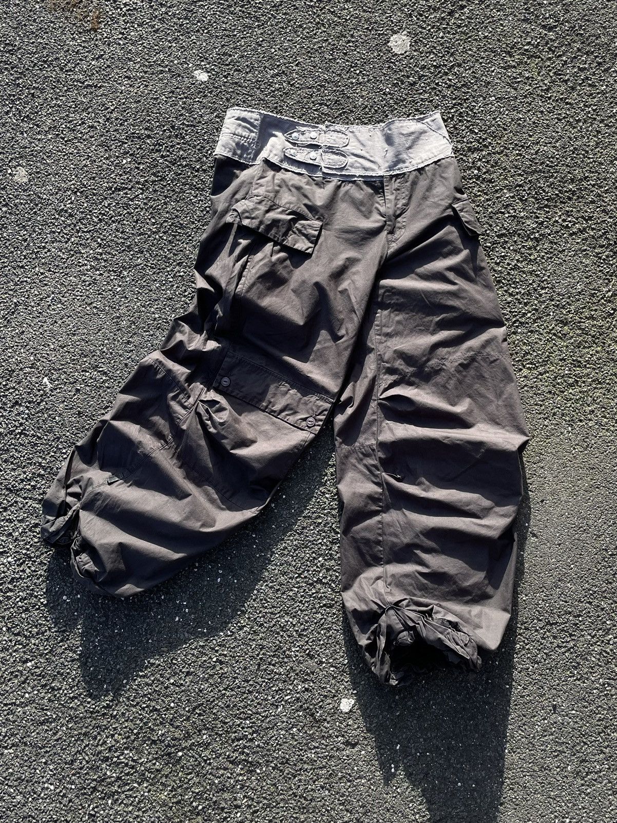 image of Marithe Francois Girbaud Aw00 Mfg Parachute Pants in Grey, Men's (Size 30)