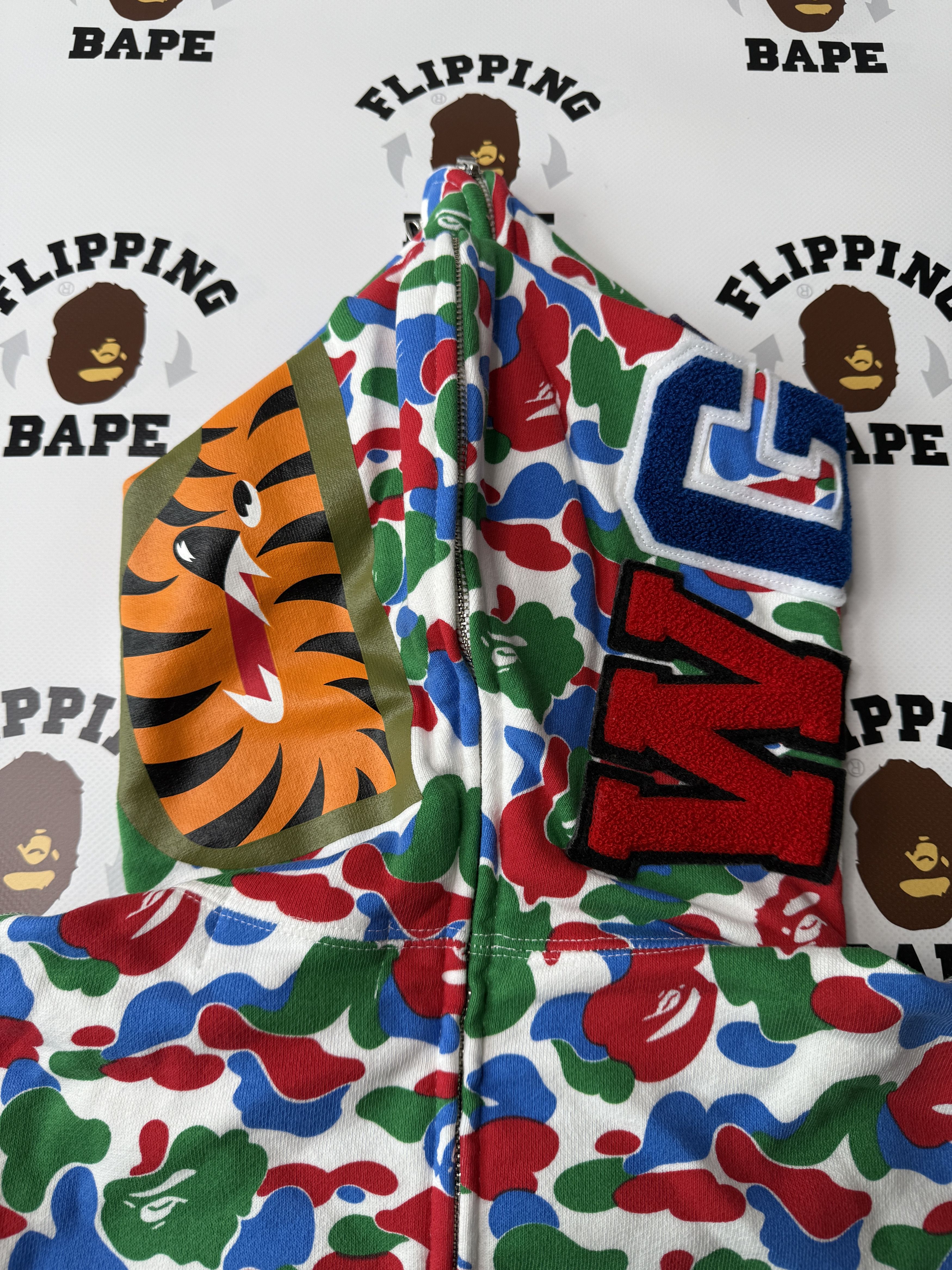 Bape BAPE QINGDAO SEPARATE SHARK FULL ZIP HOODIE Size US M / EU 48-50 / 2 - 7 Thumbnail