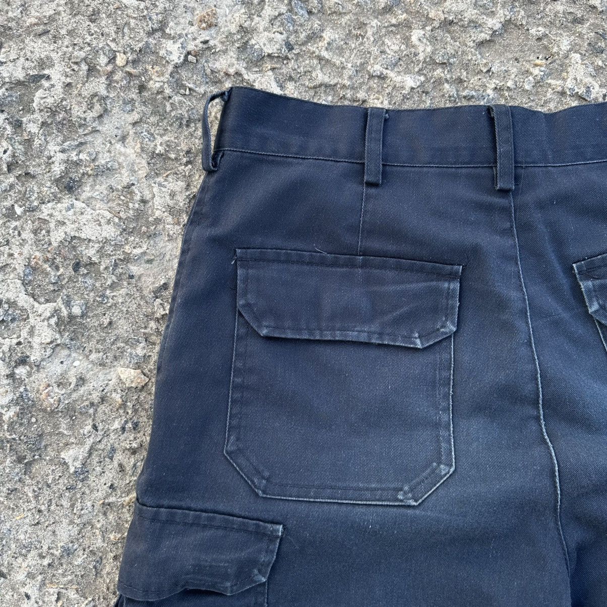 Dickies Vintage Japanese Style Workwear Shorts Multi-pocket 32 00s Size US 32 / EU 48 - 9 Thumbnail