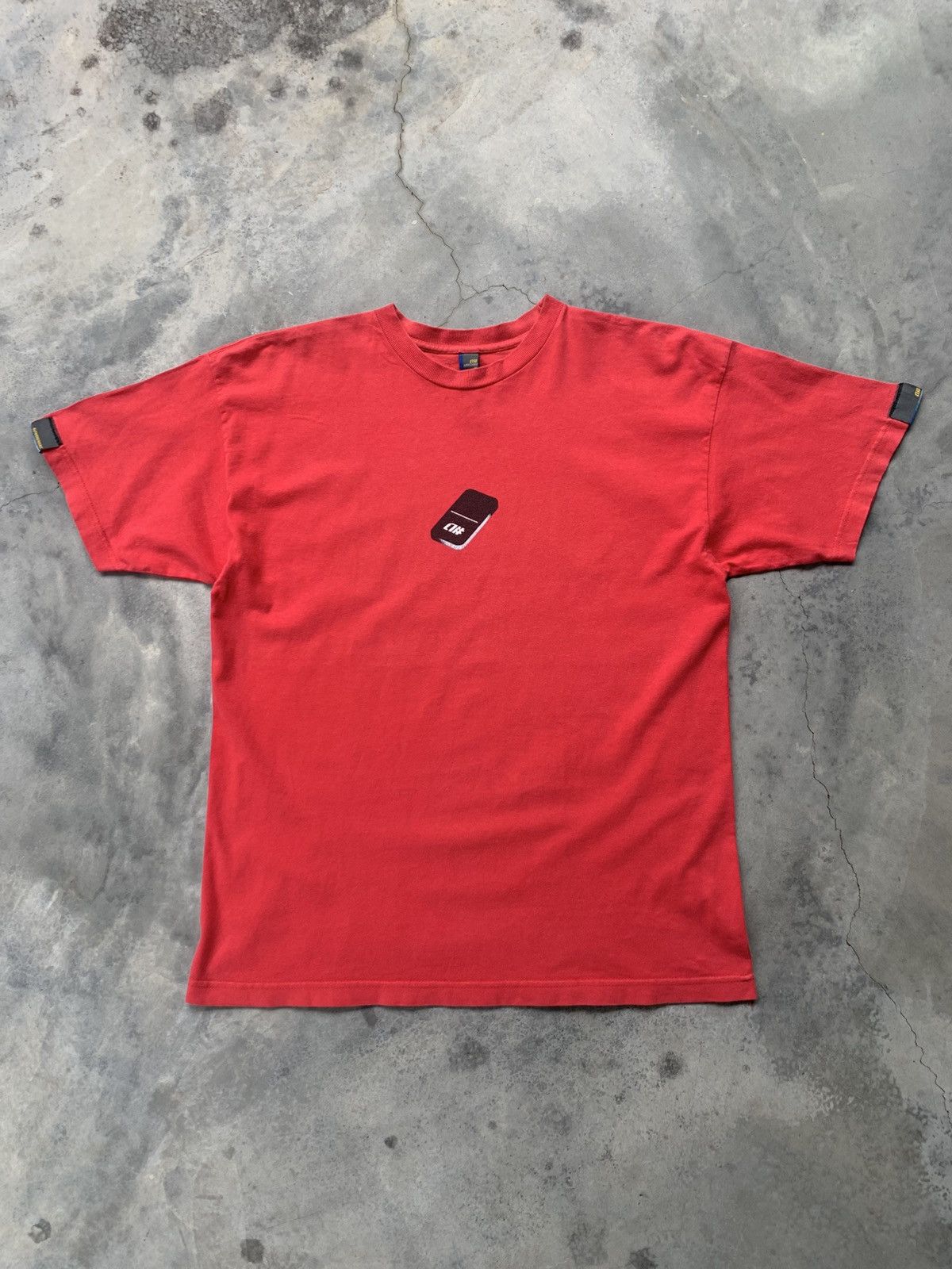 Vintage Vintage Alphanumeric Skateboarding Streetwear Tshirt Size US M / EU 48-50 / 2 - 2 Thumbnail