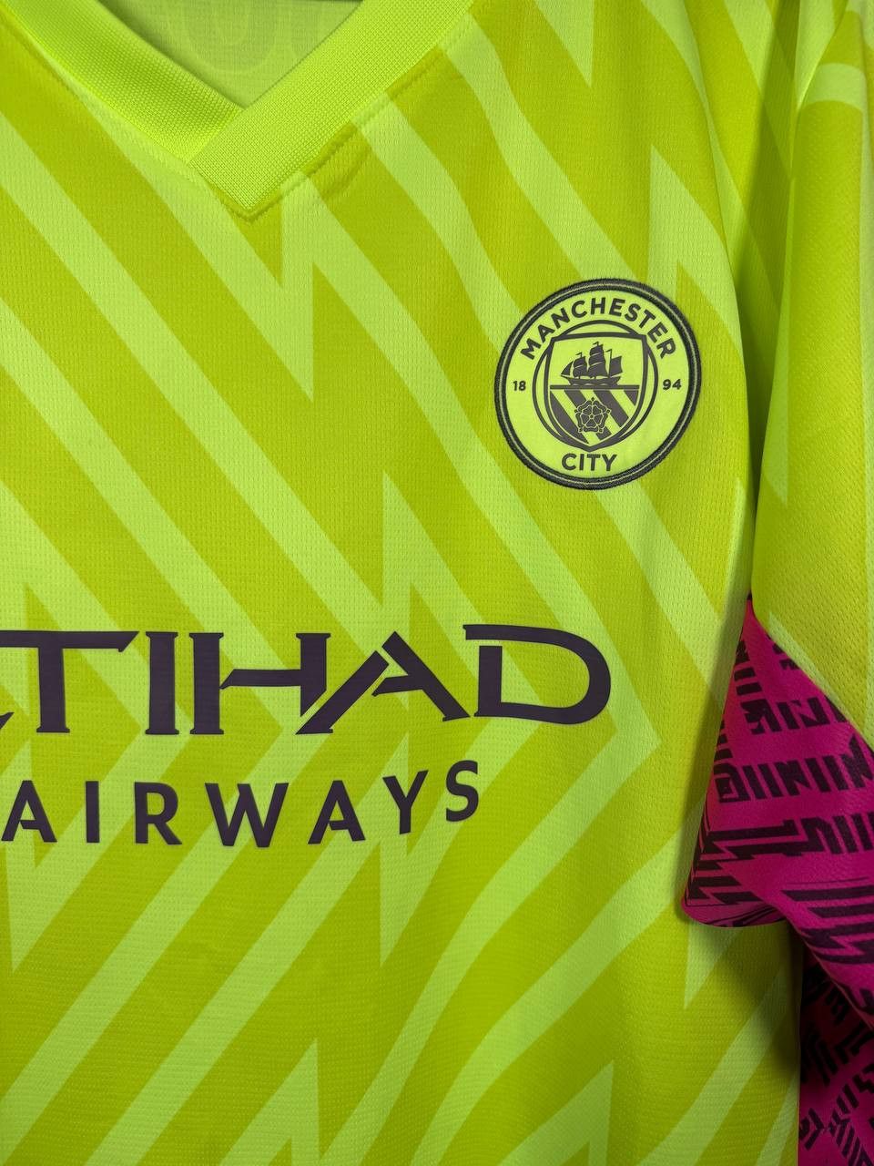 Puma × Vintage Manchester City 2023/24 GK Third Puma Soccer Jersey Size US XXL / EU 58 / 5 - 5 Thumbnail
