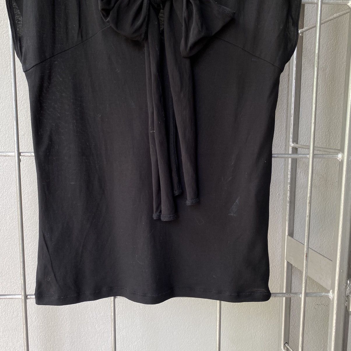 Tsumori Chisato TSUMORI CHISATO Black Butterfly Shoulder V-Neck Top Bow Tie Size XS / US 0-2 / IT 36-38 - 4 Thumbnail