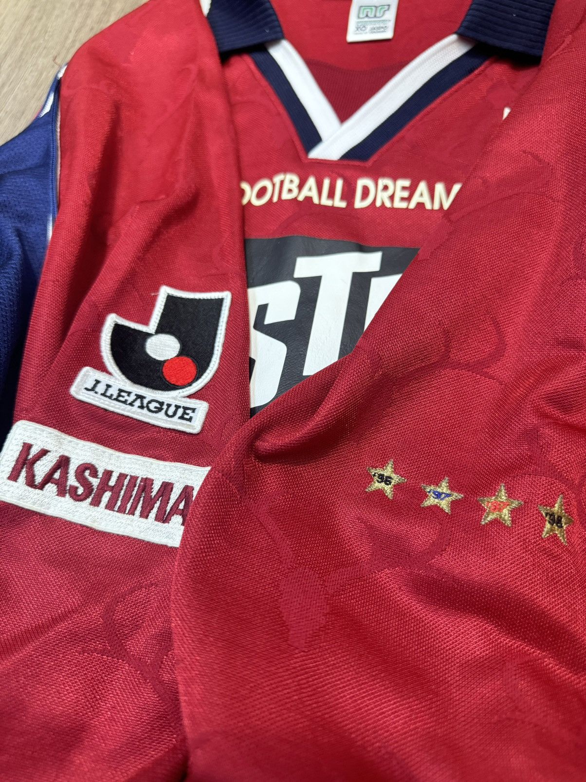 Japanese Brand kashima antlers 00/01 longsleeves home shirt #13 Yanagisawa Size US L / EU 52-54 / 3 - 7 Thumbnail