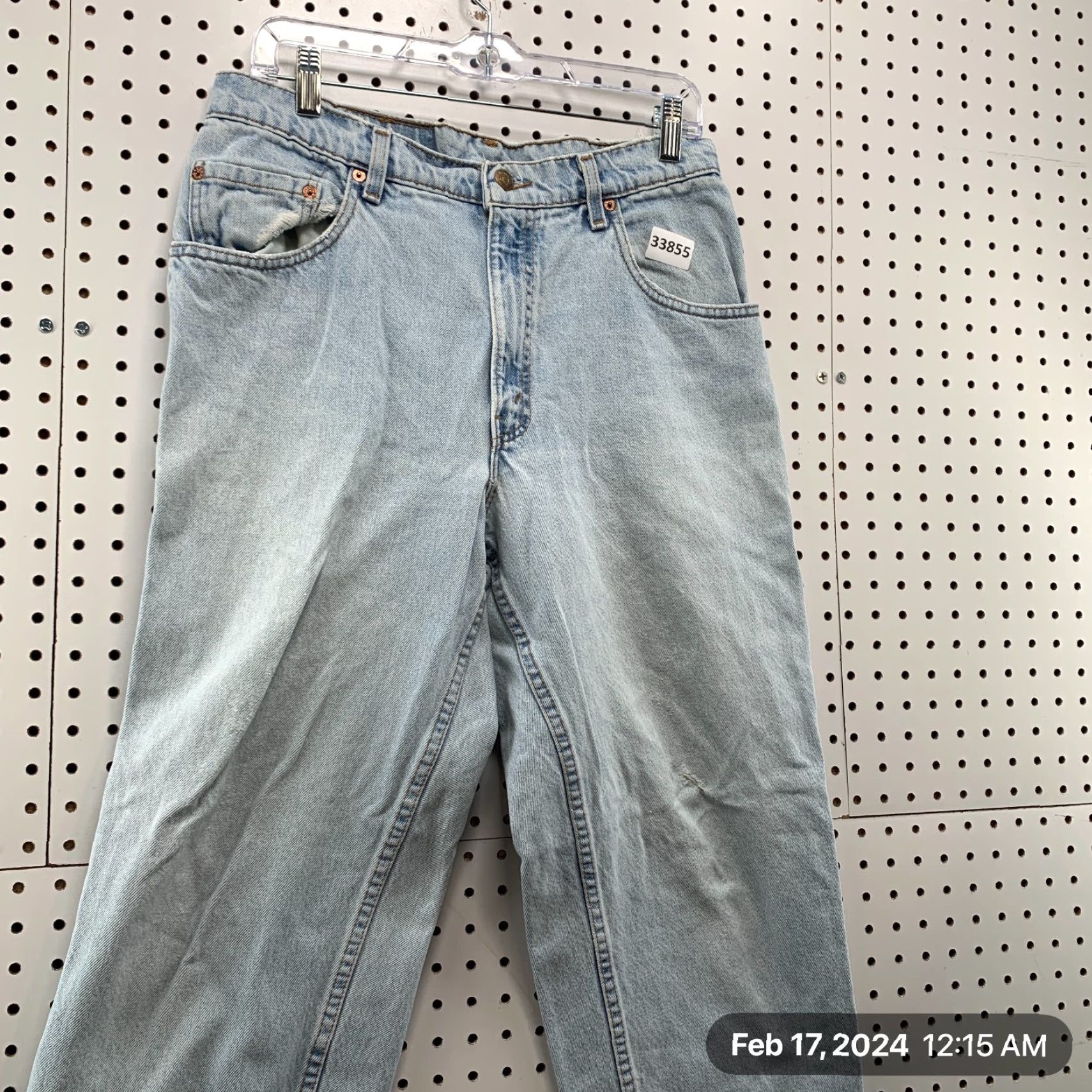 Levi's VINTAGE Levi's 560 Jeans Mens 32x30 Blue Denim USA Tapered Relaxed Fit 560 Style Accessories Size US 32 / EU 48 - 4 Thumbnail