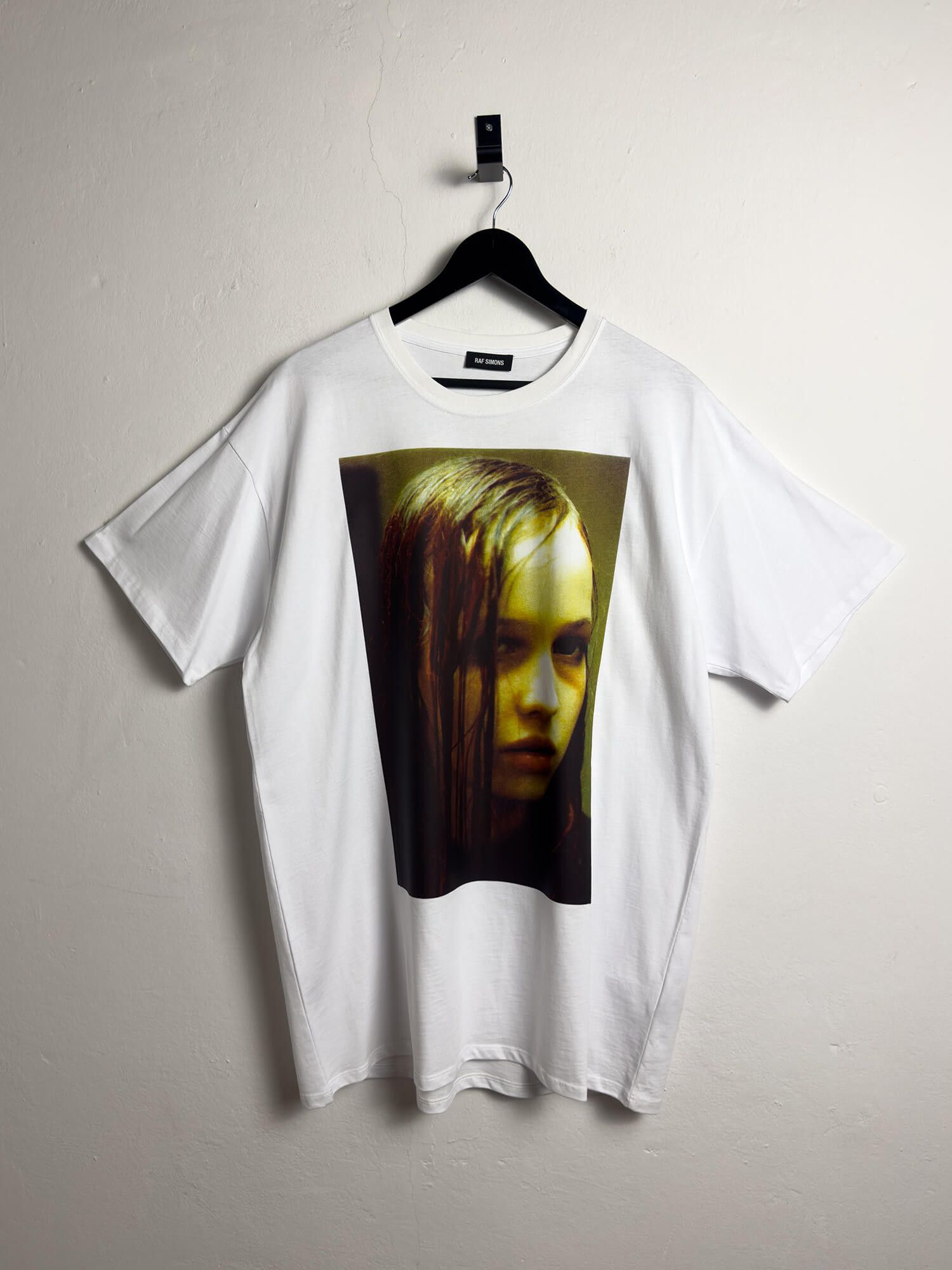 Raf Simons Raf Simons FW18 Christiane F Wet Hair T-Shirt White | Grailed