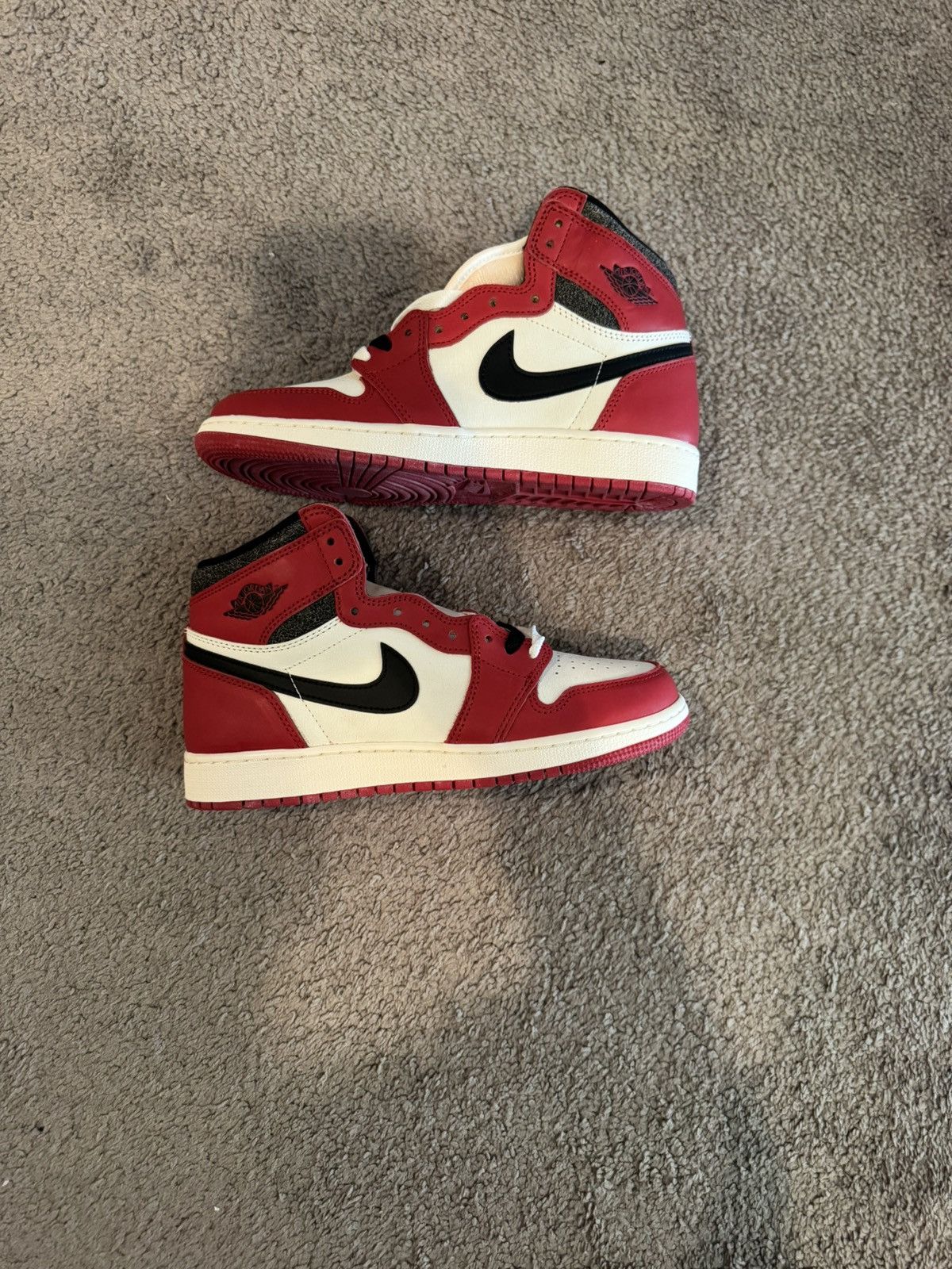 Jordan Brand JORDAN 1 RETRO HIGH LOST AND FOUND SIZE 7Y Size US 7 / EU 40 - 2 Thumbnail