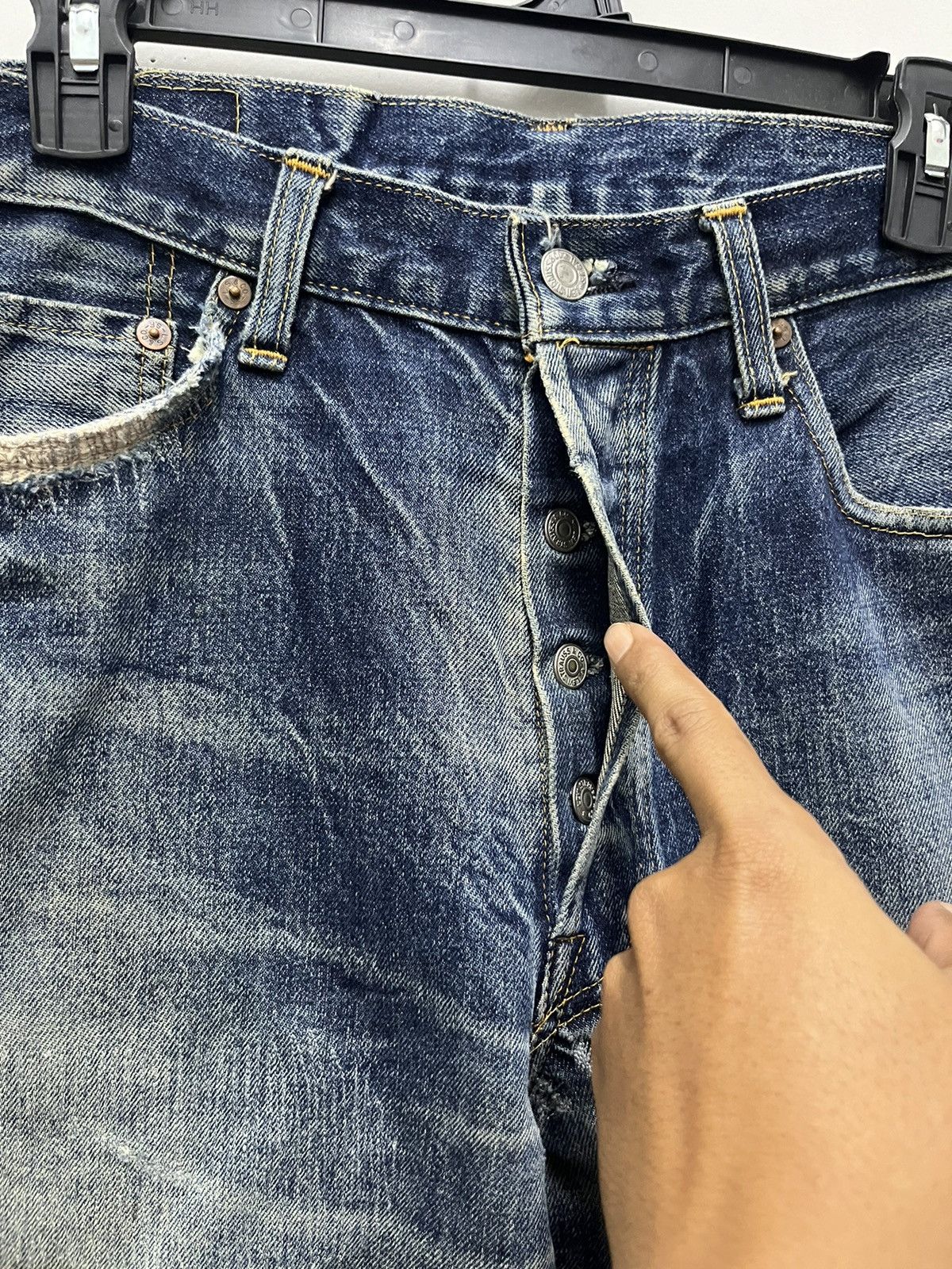 Levi's Vintage Levis 501 XX Big E Selvedge Repaired Denim W30 Size US 30 / EU 46 - 3 Thumbnail