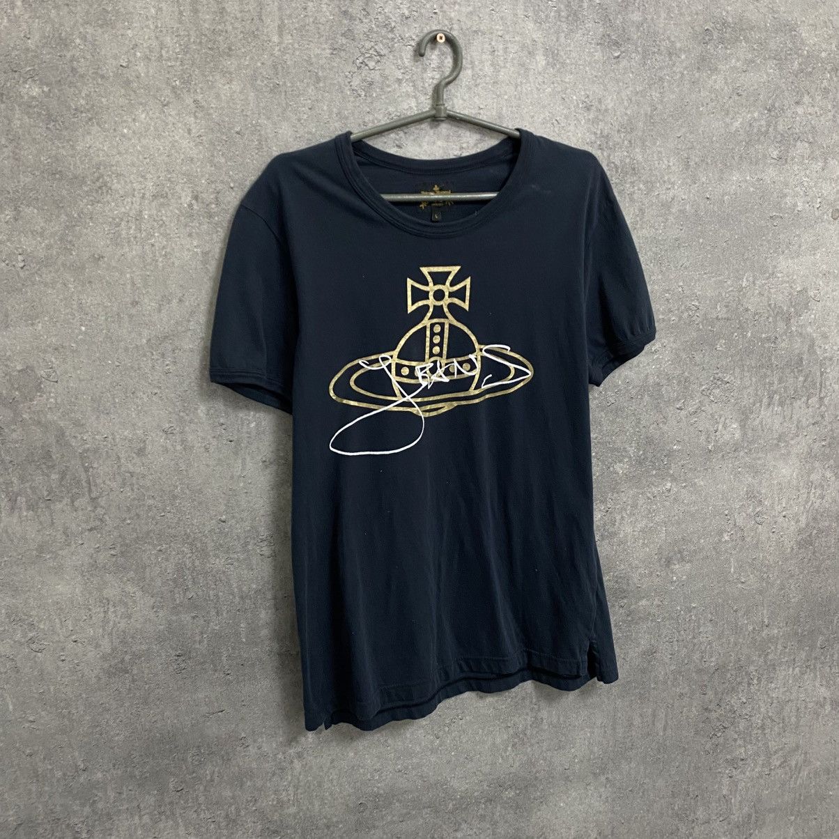 Vivienne Westwood Vivienne Westwood T-Shirt Big Logo Rare Retro Hype Y2K Size US L / EU 52-54 / 3 - 3 Thumbnail