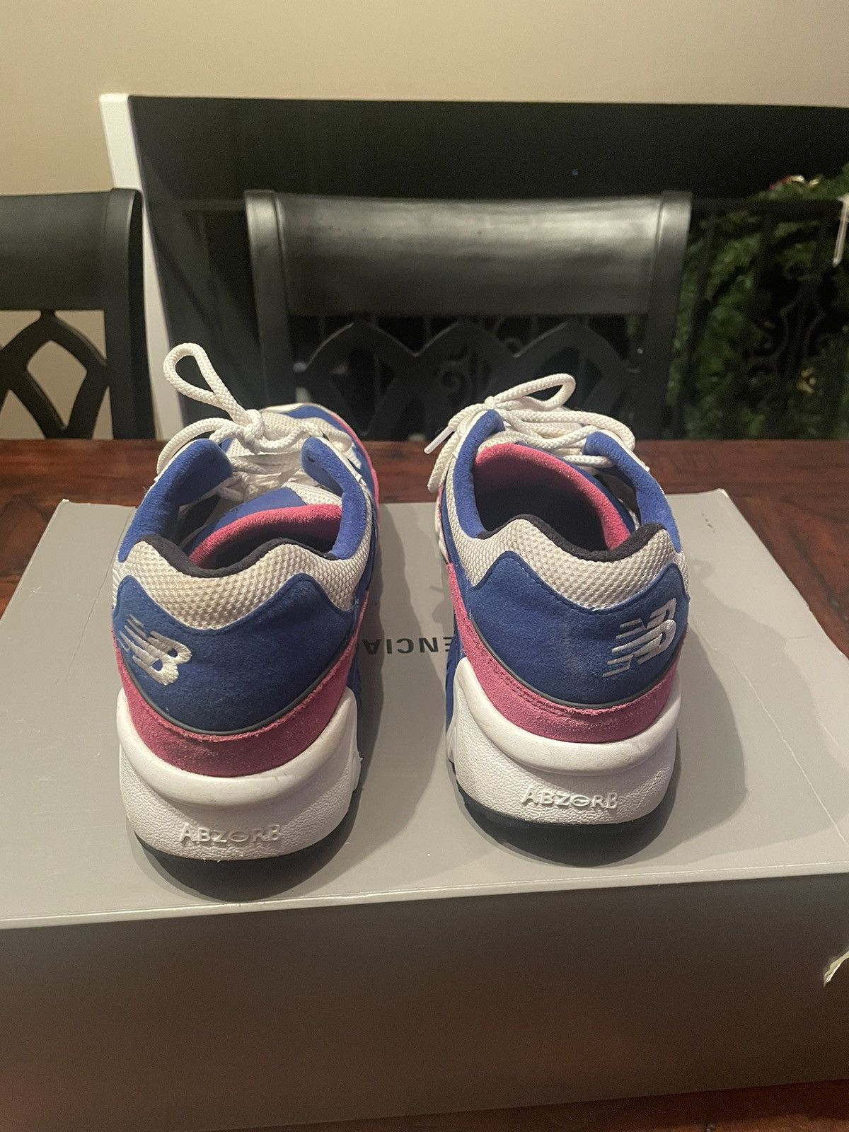 New Balance New Balance 850 Size US 11 / EU 44 - 3 Thumbnail