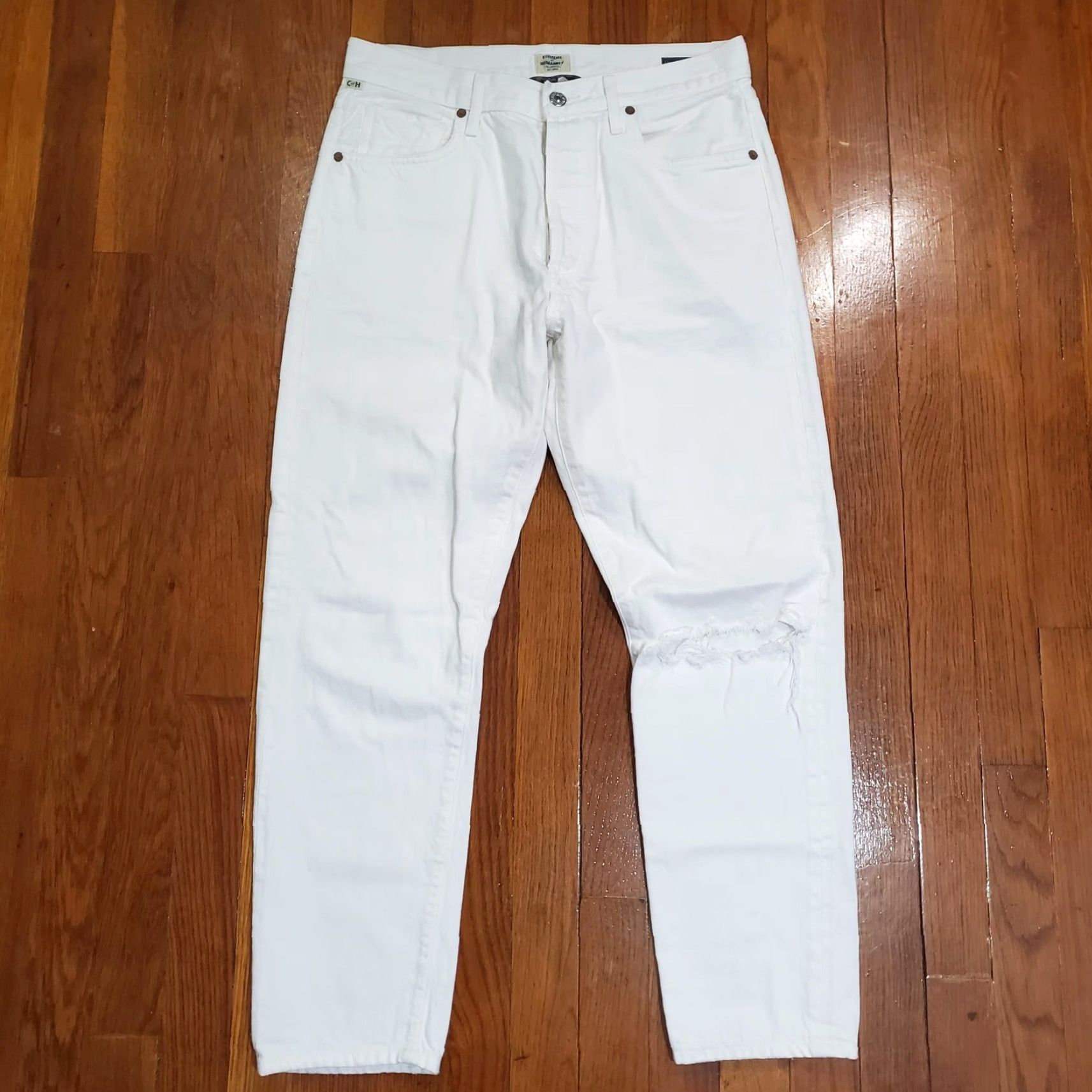 Citizens Of Humanity VINTAGE Citizens of Humanity Jeans Womens Liya White 28 High Rise Button Fly Cropped Distressed 26in Inseam Denim 100% Cotton USA Womens Size 28" / US 6 / IT 42 - 4 Thumbnail