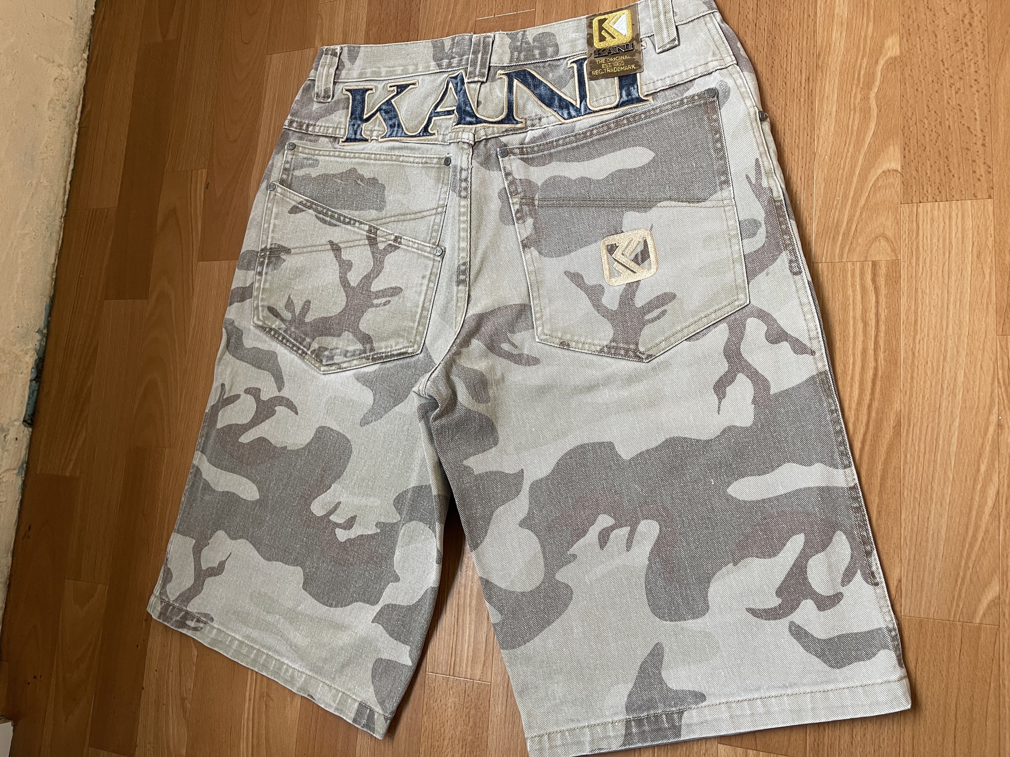 Karl Kani KARL KANI shorts, baggy, vintage Kani jeans 90s hip hop W 34 Size US 34 / EU 50 - 4 Thumbnail