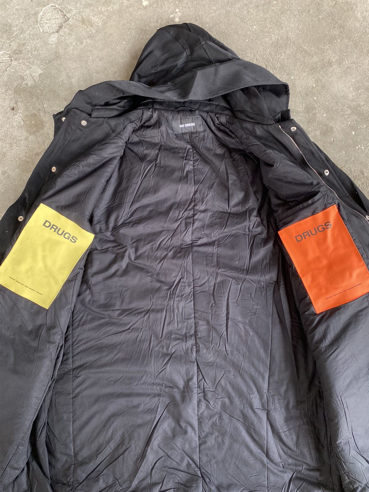 Raf Simons Raf simons DRUGS patch hooded parka Size US L / EU 52-54 / 3 - 9 Thumbnail