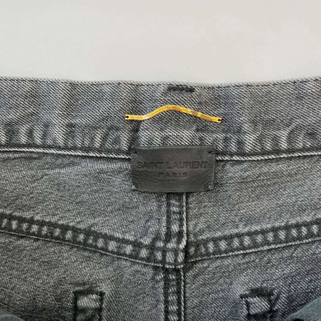 Saint Laurent Paris o1s1wg110924 Baggy Short Raw Edge MR0770 in Grey Size 32" / US 10 / IT 46 - 5 Thumbnail