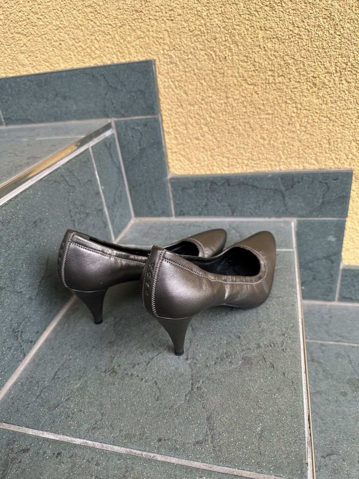 Prada Prada Heels Pumps Gray Vintage Rare Leather size 36,5 US-6 Size US 6 / IT 36 - 7 Thumbnail