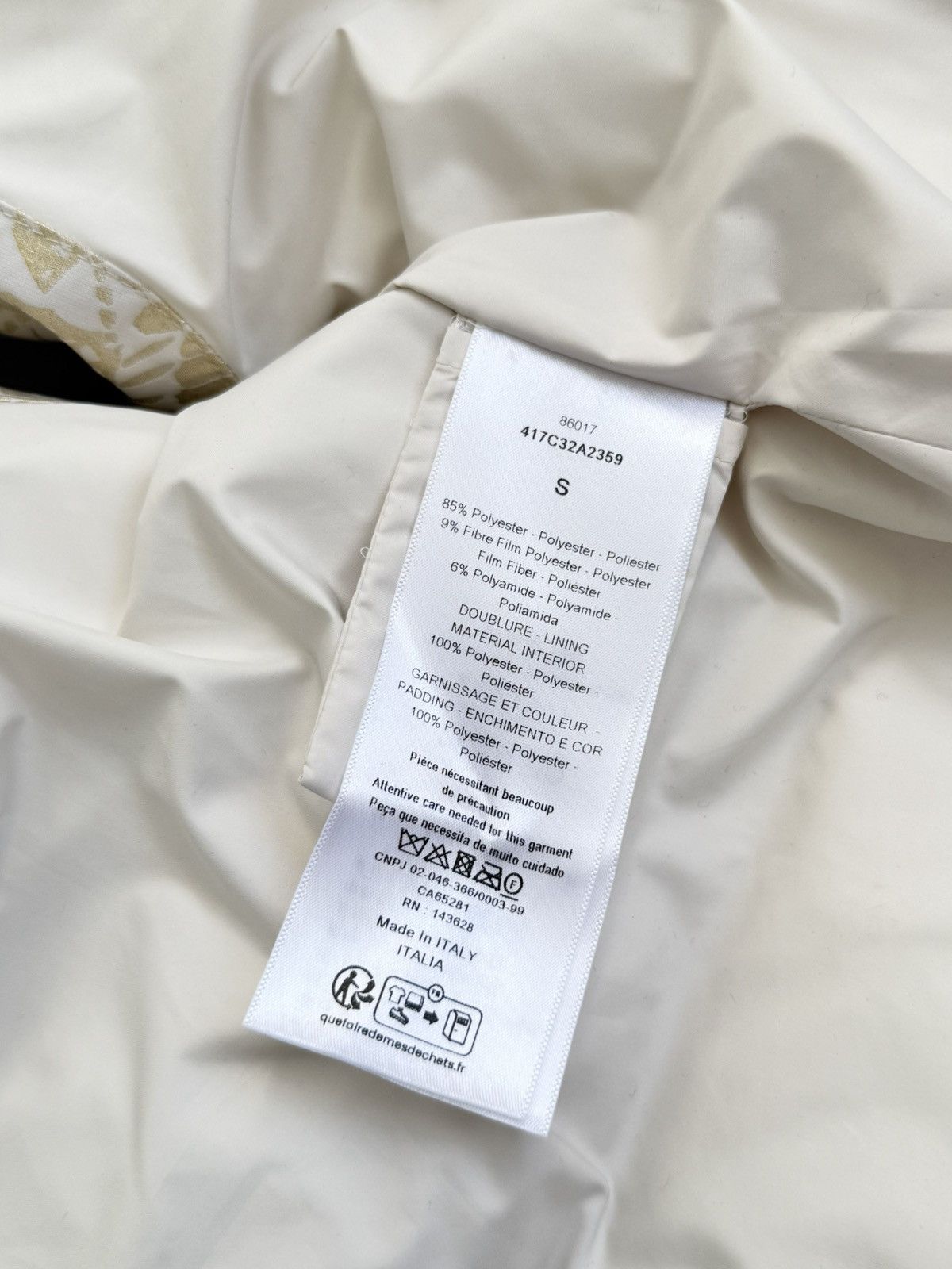 Dior Christian Dior DiorAlps Gold Butterfly Motif Puffer Vest Size S / US 4 / IT 40 - 15 Thumbnail