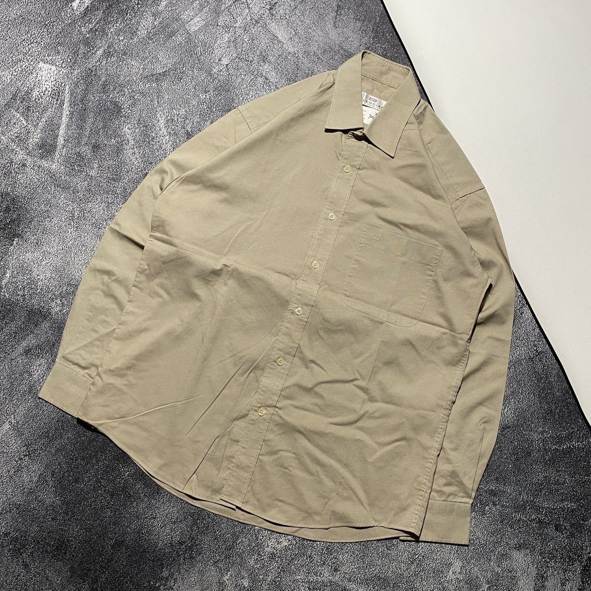 Balenciaga Vintage Balenciaga Shirts BB Embrodiered Size US L / EU 52-54 / 3 - 2 Thumbnail