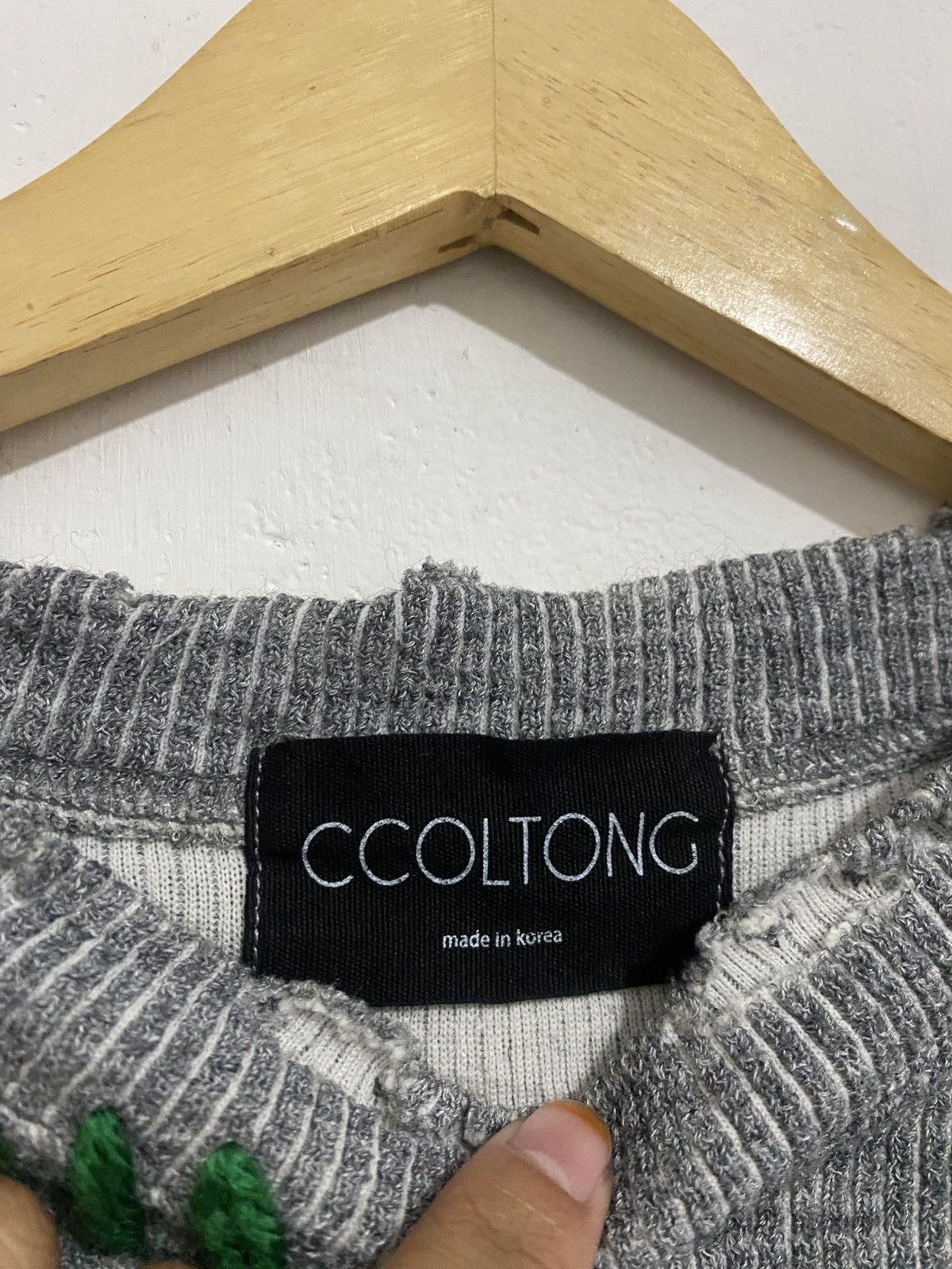 If Six Was Nine Ccoltong japanese distressed knitwear isseymiyake styled Size US S / EU 44-46 / 1 - 7 Thumbnail
