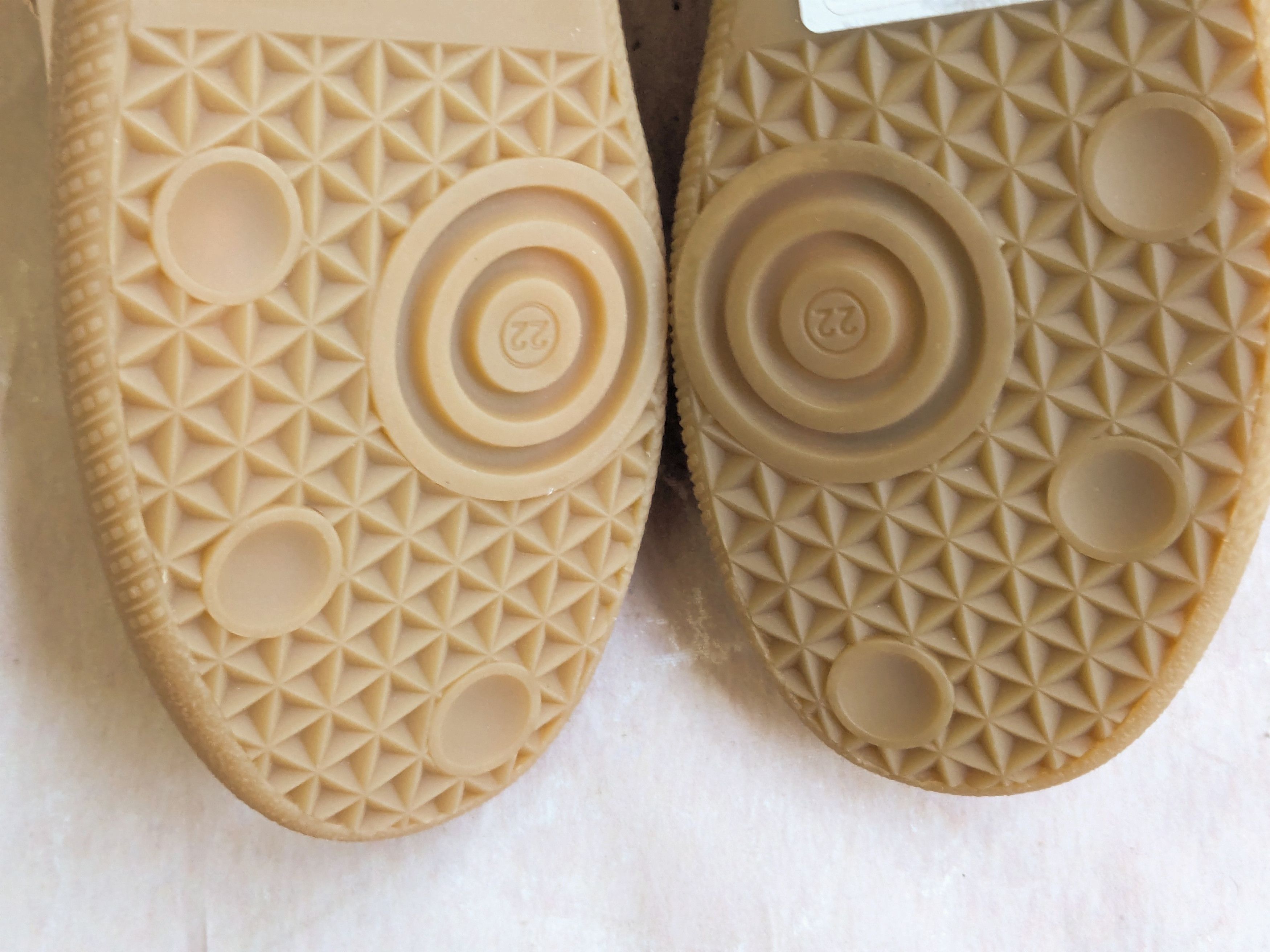 Maison Margiela Maison Margiela GAT Replica 7 40 Tan Suede Leather Size US 7 / EU 40 - 19 Thumbnail