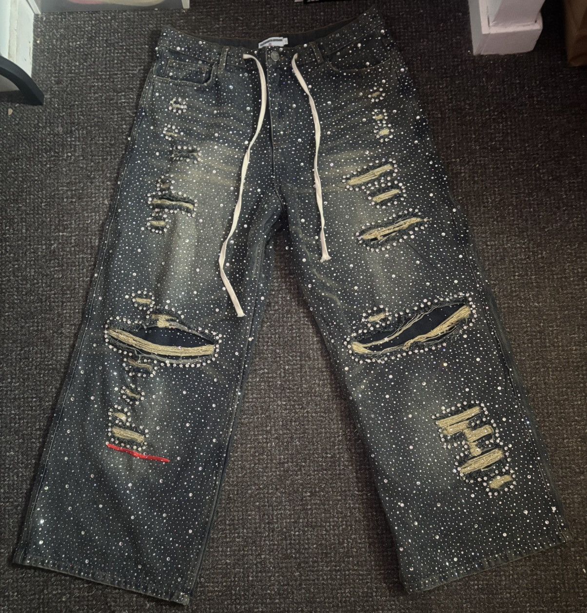 Vale Vale forever “iced out” jeans Size US 32 / EU 48 - 1 Thumbnail