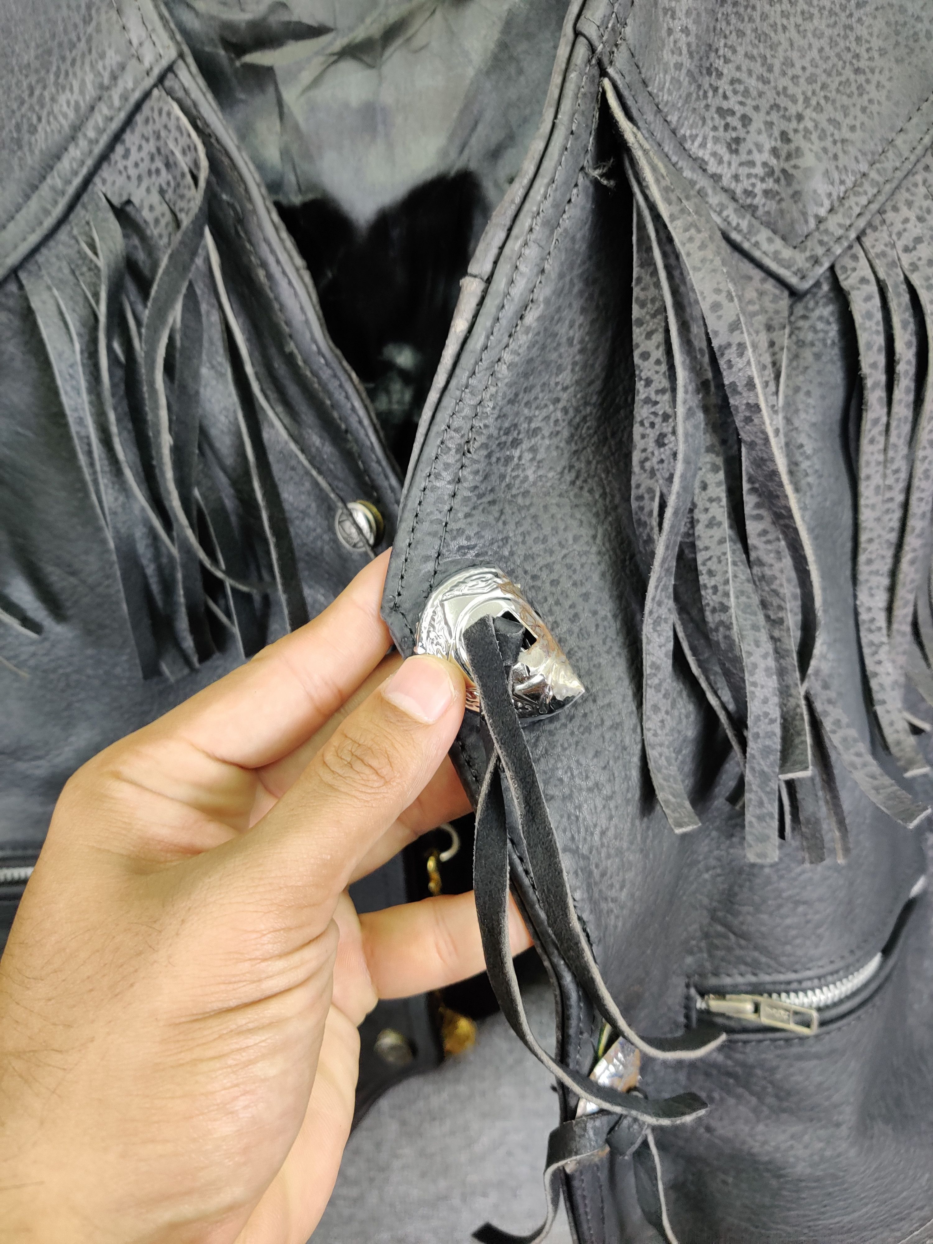 Leather Vintage Echtes Leder Leather Fringe Motorcycle Vest Size US M / EU 48-50 / 2 - 7 Thumbnail