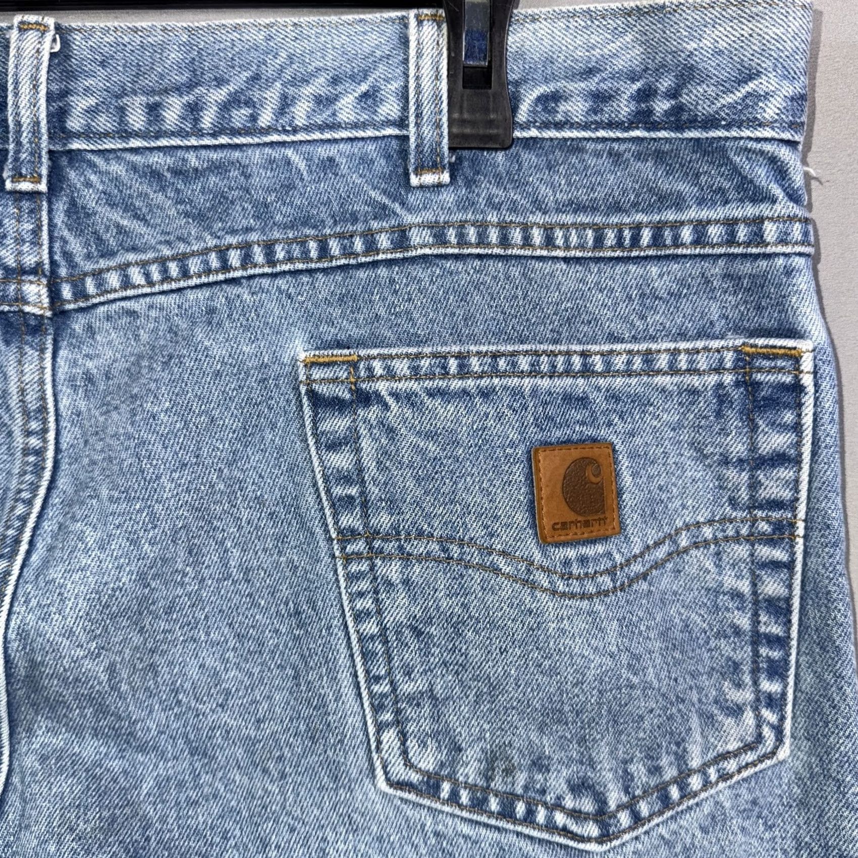 Carhartt VINTAGE Carhartt Jeans Mens 40x30 Blue Relaxed Fit Distressed Paint Workwear Denim Pants Size US 40 / EU 56 - 7 Thumbnail