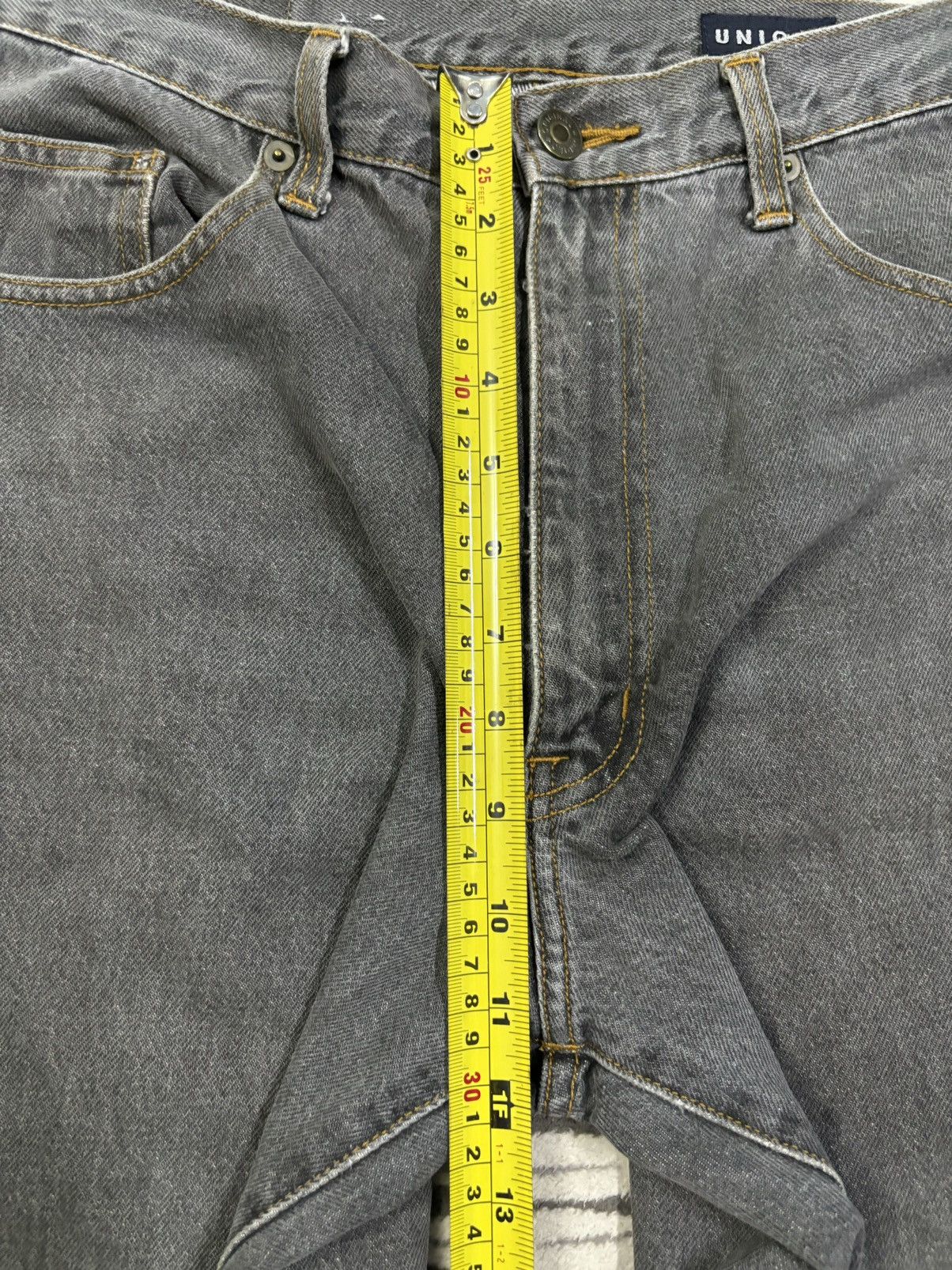Uniqlo Vintage 90s Uniqlo Dirty Faded Loose Taper Ripped Jeans Size US 32 / EU 48 - 18 Thumbnail