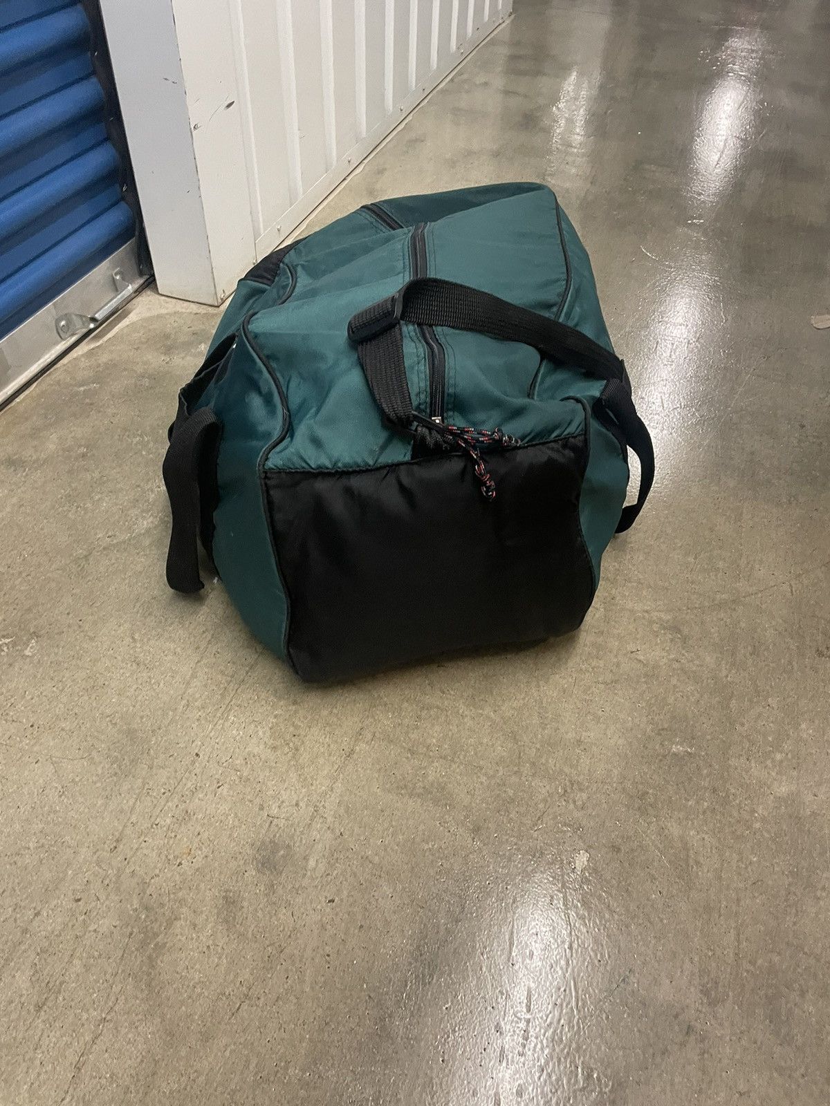 Nike × Vintage Vintage Nike Duffle Bag Size ONE SIZE - 4 Thumbnail
