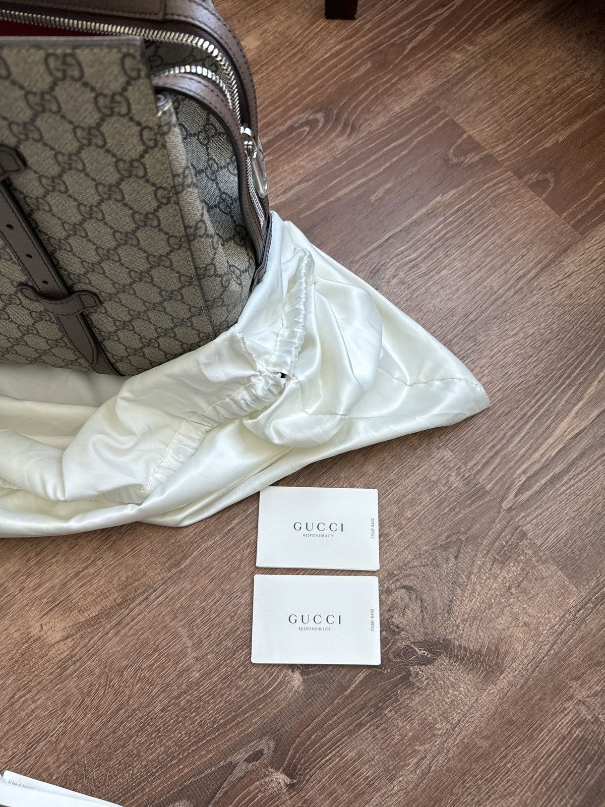 Gucci Gucci Supreme GG Tote Bag Size ONE SIZE - 6 Thumbnail