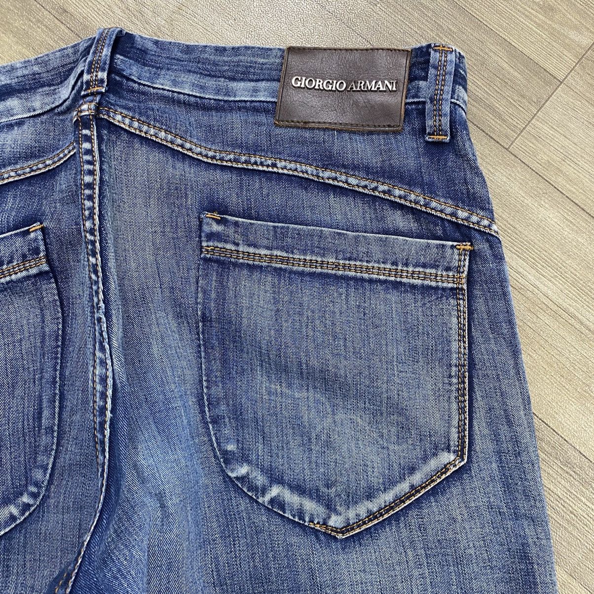 Giorgio Armani Vintage Giorgio Armani Italy Designer Faded Jeans Luxury Size US 32 / EU 48 - 14 Thumbnail
