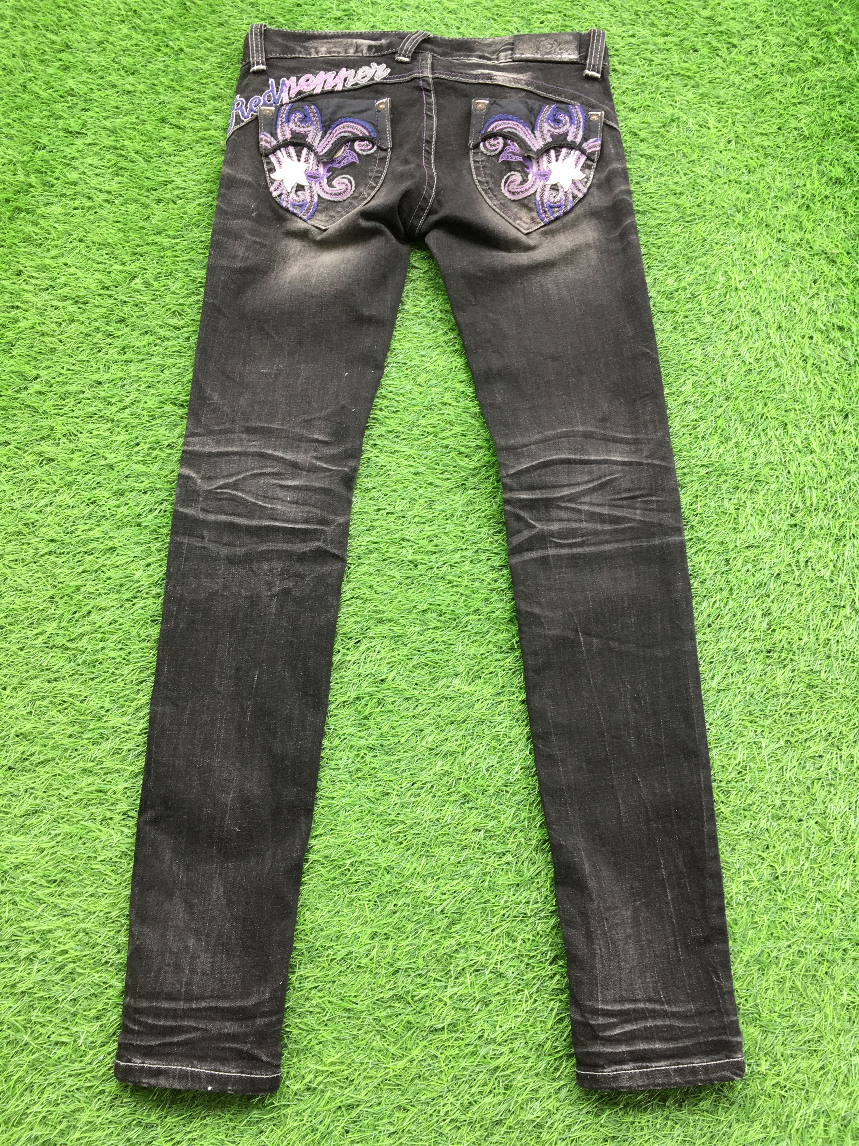 Japanese Brand Red Pepper embroidered low-rise skinny jeans D-1220 Size 27" / US 4 / IT 40 - 1 Thumbnail