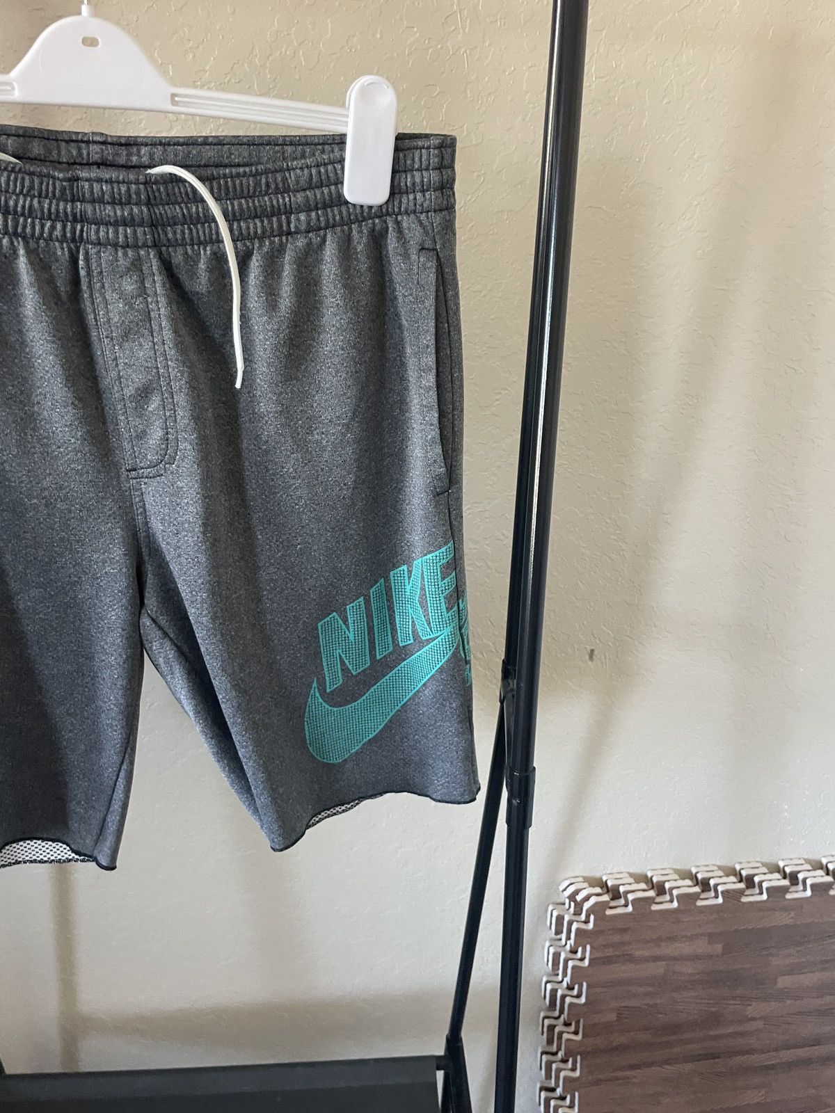 Nike SB Nike SB skater shorts Size US 34 / EU 50 - 2 Thumbnail