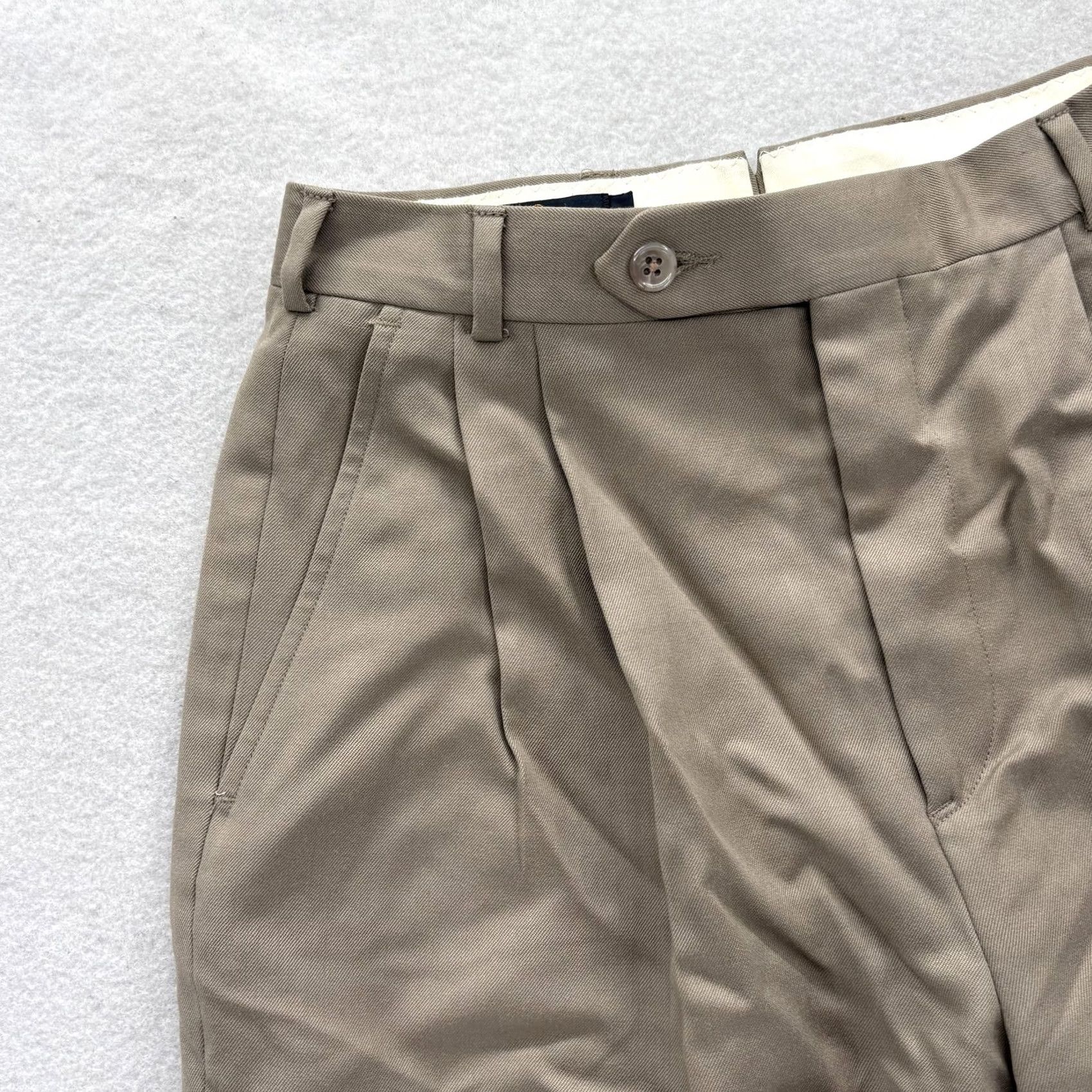 Brooks Brothers VINTAGE Brooks Brothers Dress Pants Womens 6 Taupe Wool Pleated USA Twill Career Beige Pockets Button 36in Inseam Mens Women Girls Size 28" / US 6 / IT 42 - 3 Thumbnail