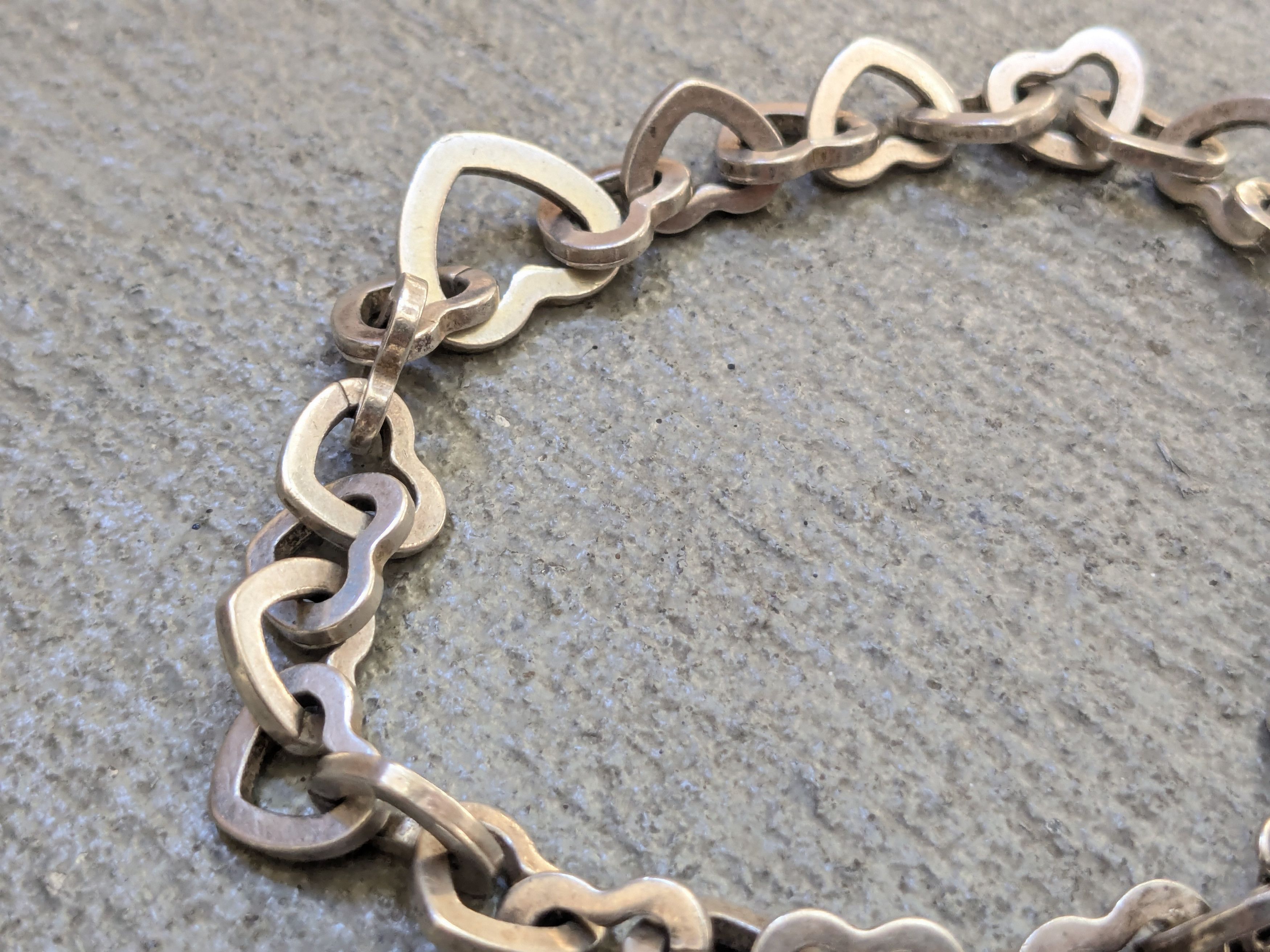 Jewelry Vintage Sterling Silver Bracelet Heart Link Chain Italy Size ONE SIZE - 6 Thumbnail